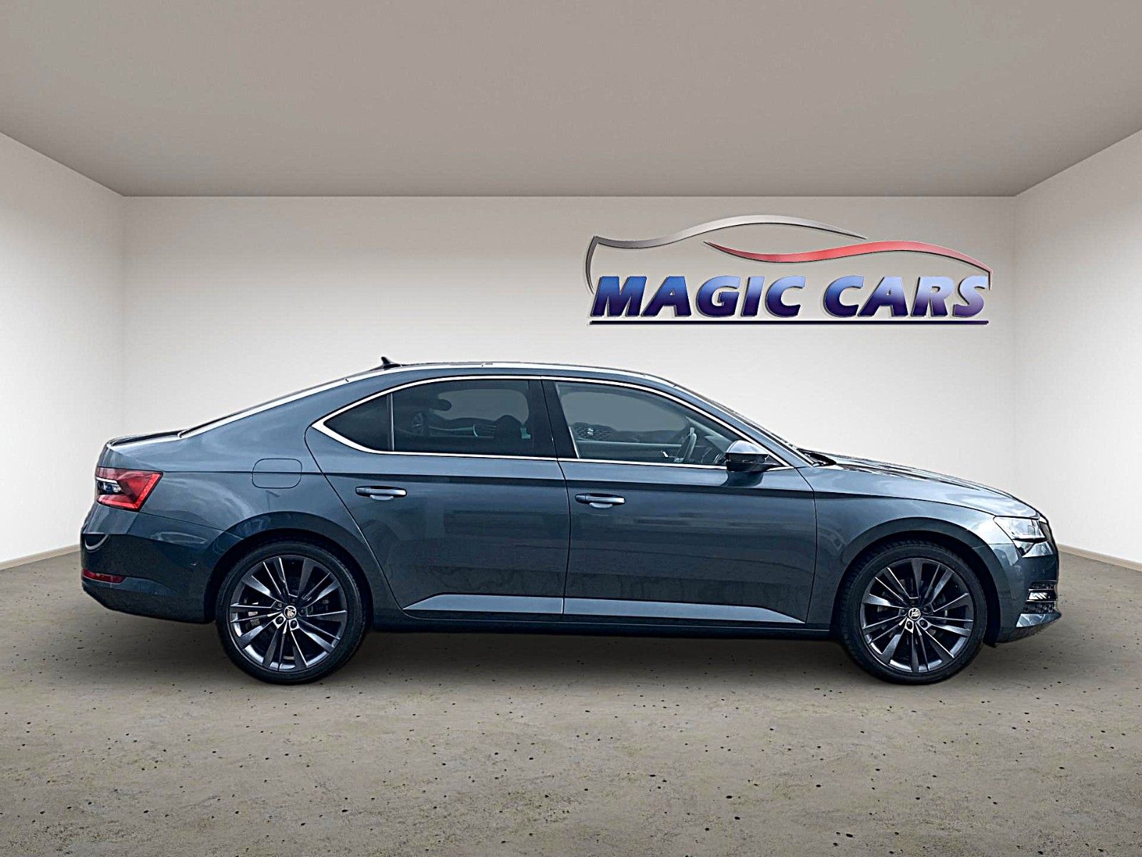 Fahrzeugabbildung SKODA Superb 1.5 TSI DSG Style *Pano*Matrix*Memory*