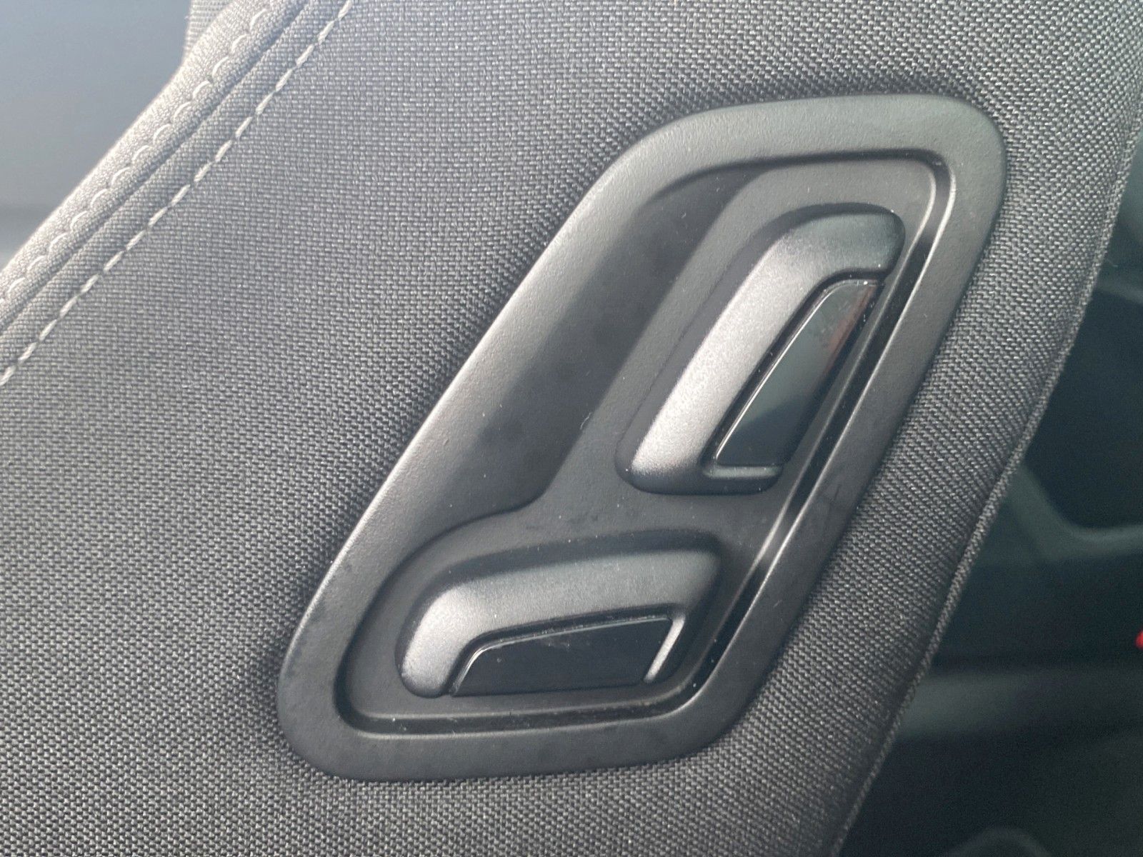 Fahrzeugabbildung SKODA Superb 1.5 TSI DSG Style *Pano*Matrix*Memory*