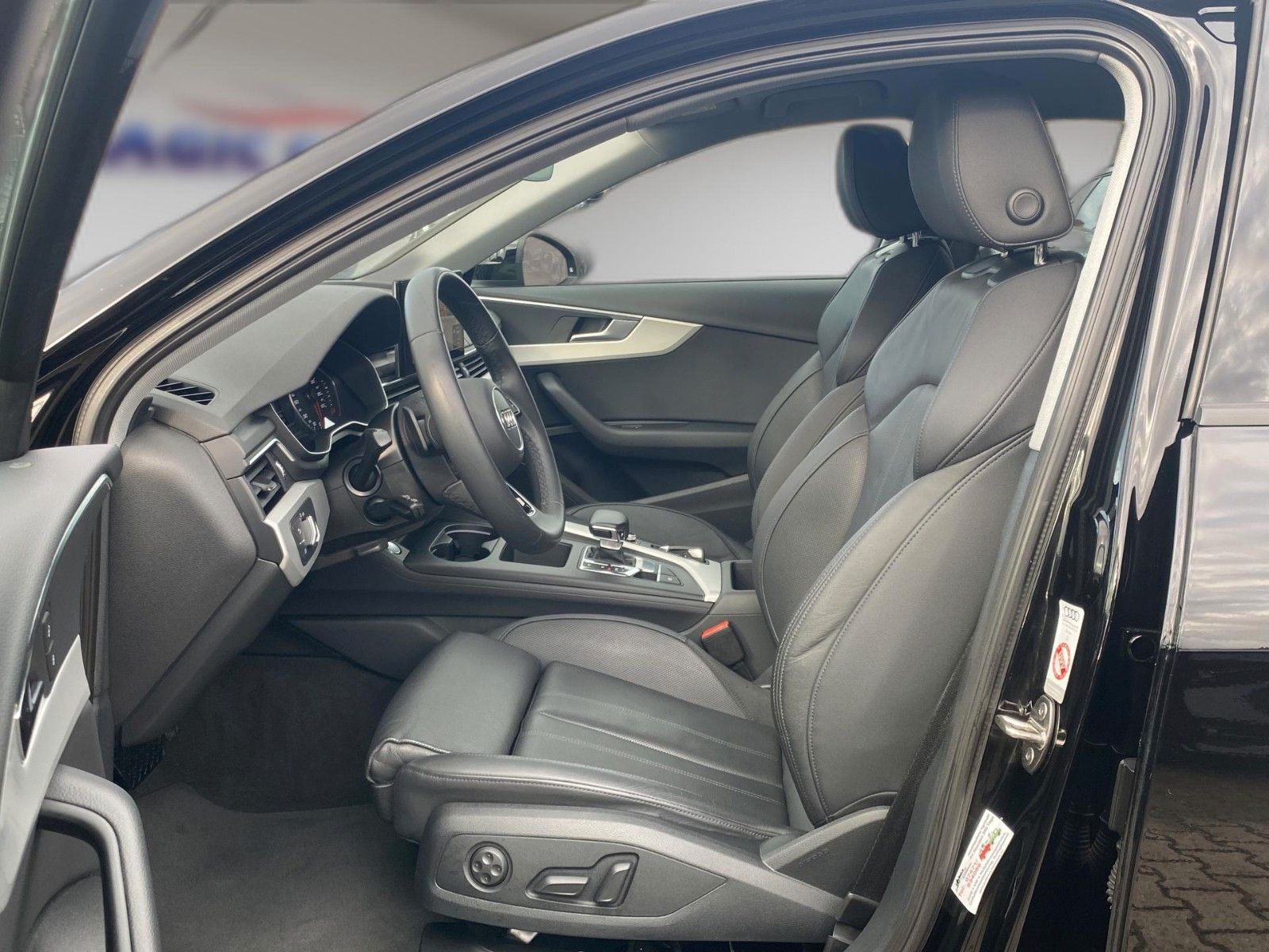 Fahrzeugabbildung Audi A4 allroad quattro 50 TDI *Leder*Stand*AHK*LED*