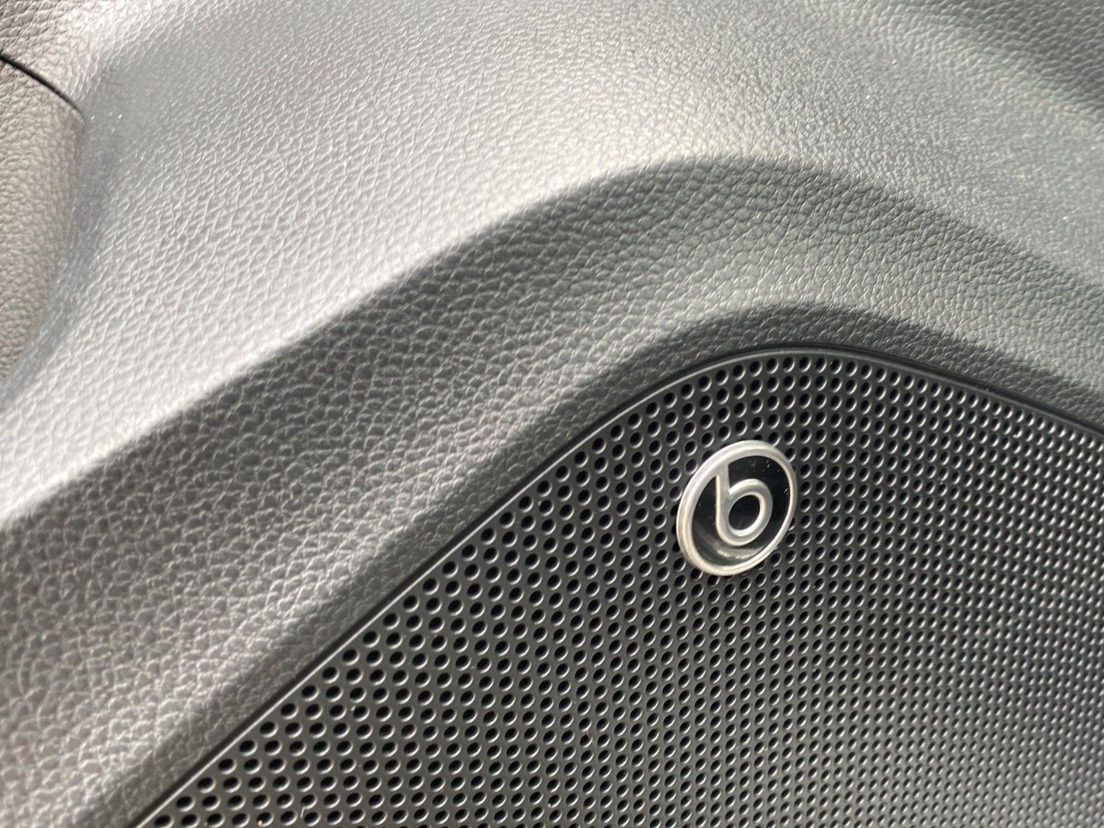 Fahrzeugabbildung SEAT Ateca 2.0 TDI DSG Xperience *LED*Pano*Beats*AHK*