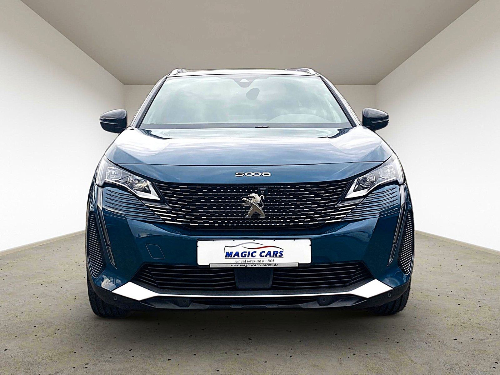 Fahrzeugabbildung Peugeot 5008 GT*Autom.*7 Sitzer*Standheizung*LED*Focal*