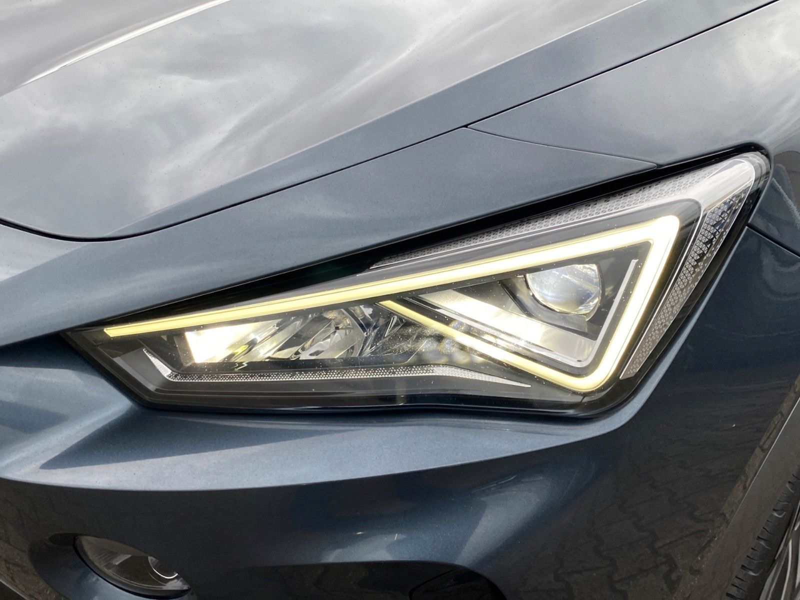 Fahrzeugabbildung CUPRA Formentor 1.5 TSI DSG *Teilleder*ACC*29.000KM*