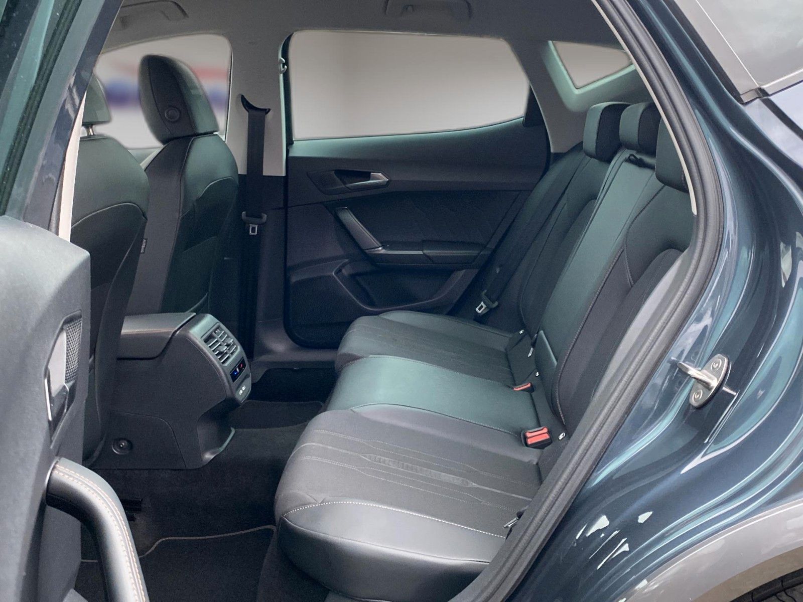 Fahrzeugabbildung CUPRA Formentor 1.5 TSI DSG *Teilleder*ACC*29.000KM*