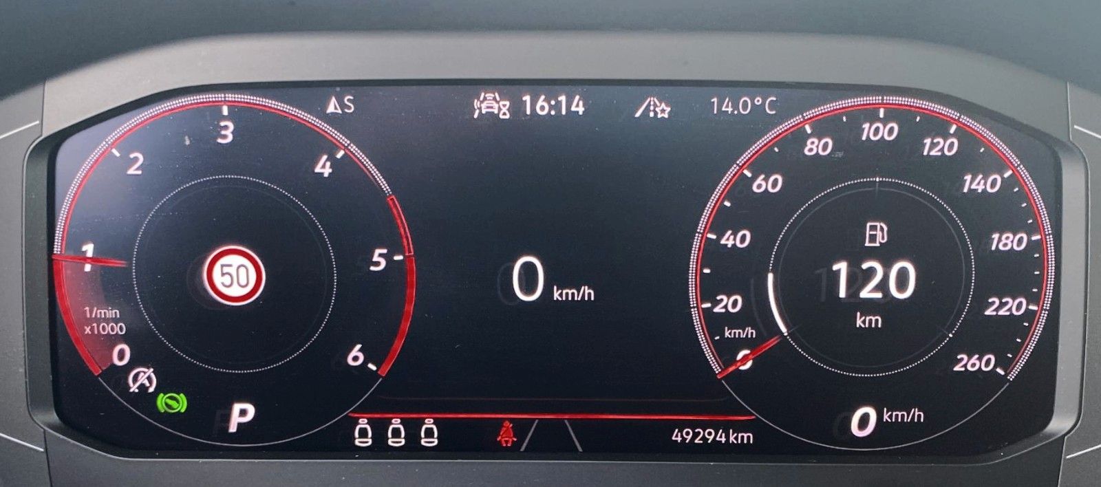 Fahrzeugabbildung Volkswagen Tiguan 2.0 TDI 4M DSG R-Line *Pano*Matrix*AHK*