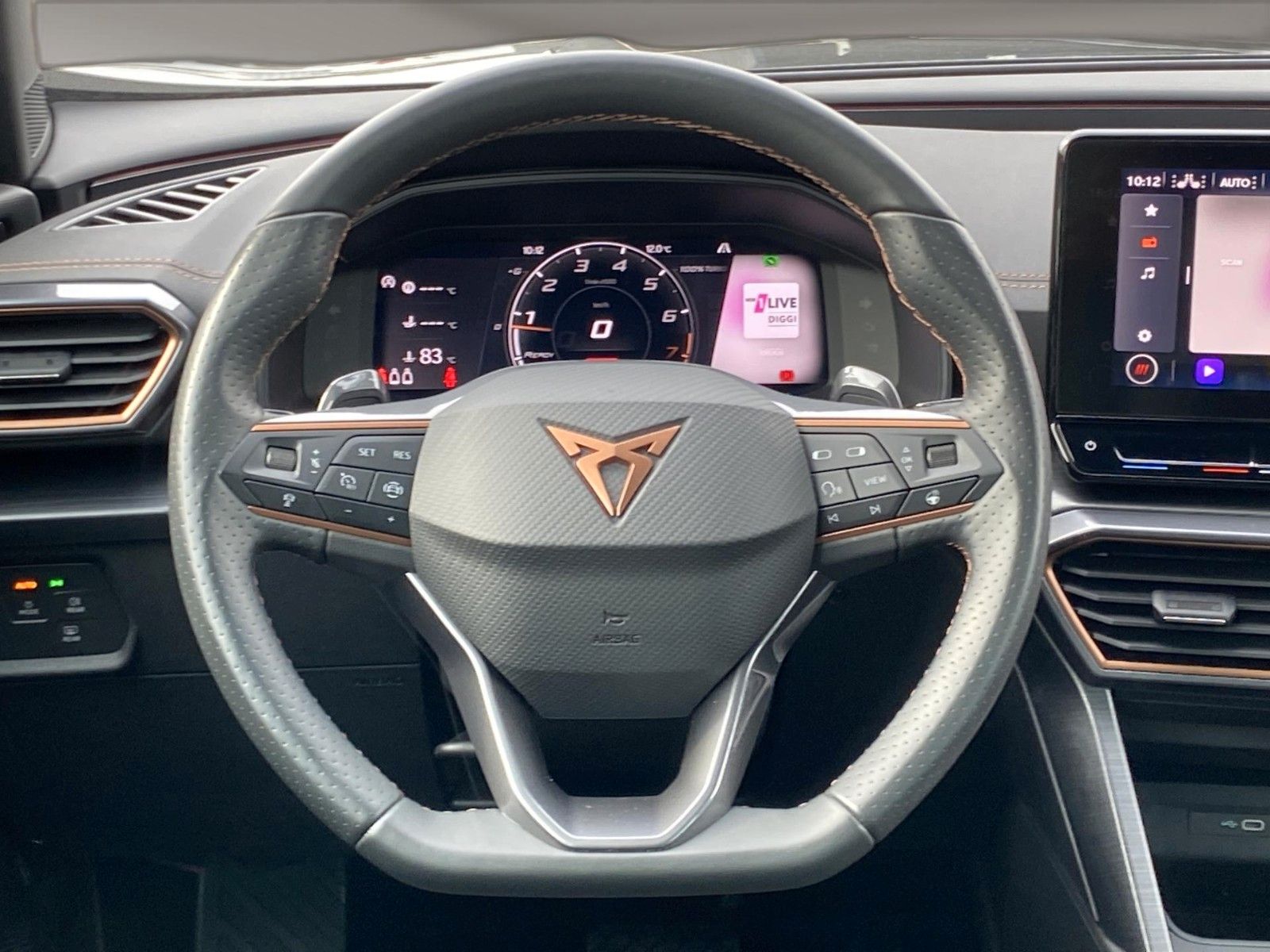 Fahrzeugabbildung CUPRA Formentor 1.5 TSI DSG *Kamera*Virtual*28.000KM*