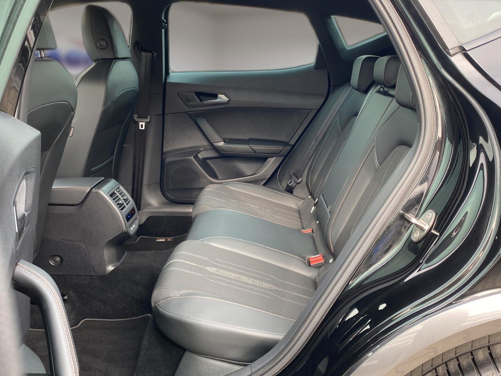 Fahrzeugabbildung CUPRA Formentor 1.5 TSI DSG *Kamera*Virtual*28.000KM*