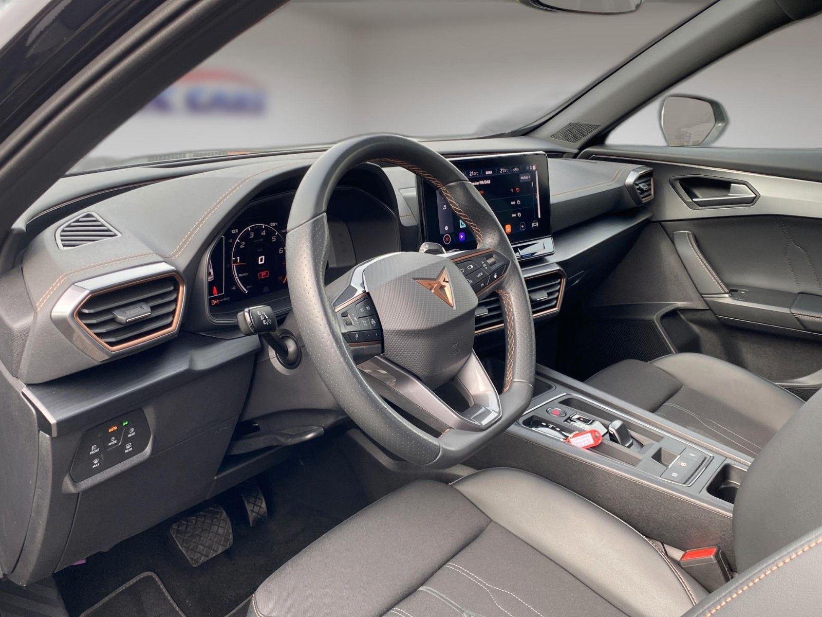 Fahrzeugabbildung CUPRA Formentor 1.5 TSI DSG *Kamera*Virtual*28.000KM*