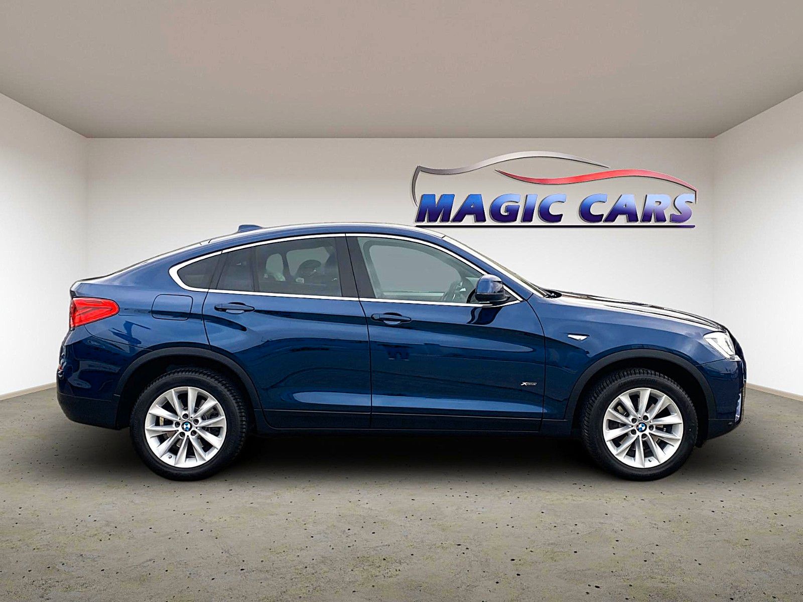 Fahrzeugabbildung BMW X4 xDrive 20 d Advantage*Schiebedach*AHK*Leder*