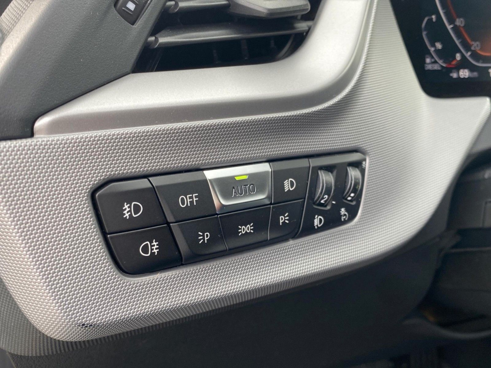 Fahrzeugabbildung BMW 216d Gran Coupe Aut. Advantage*LED*Ambiente*DAB*