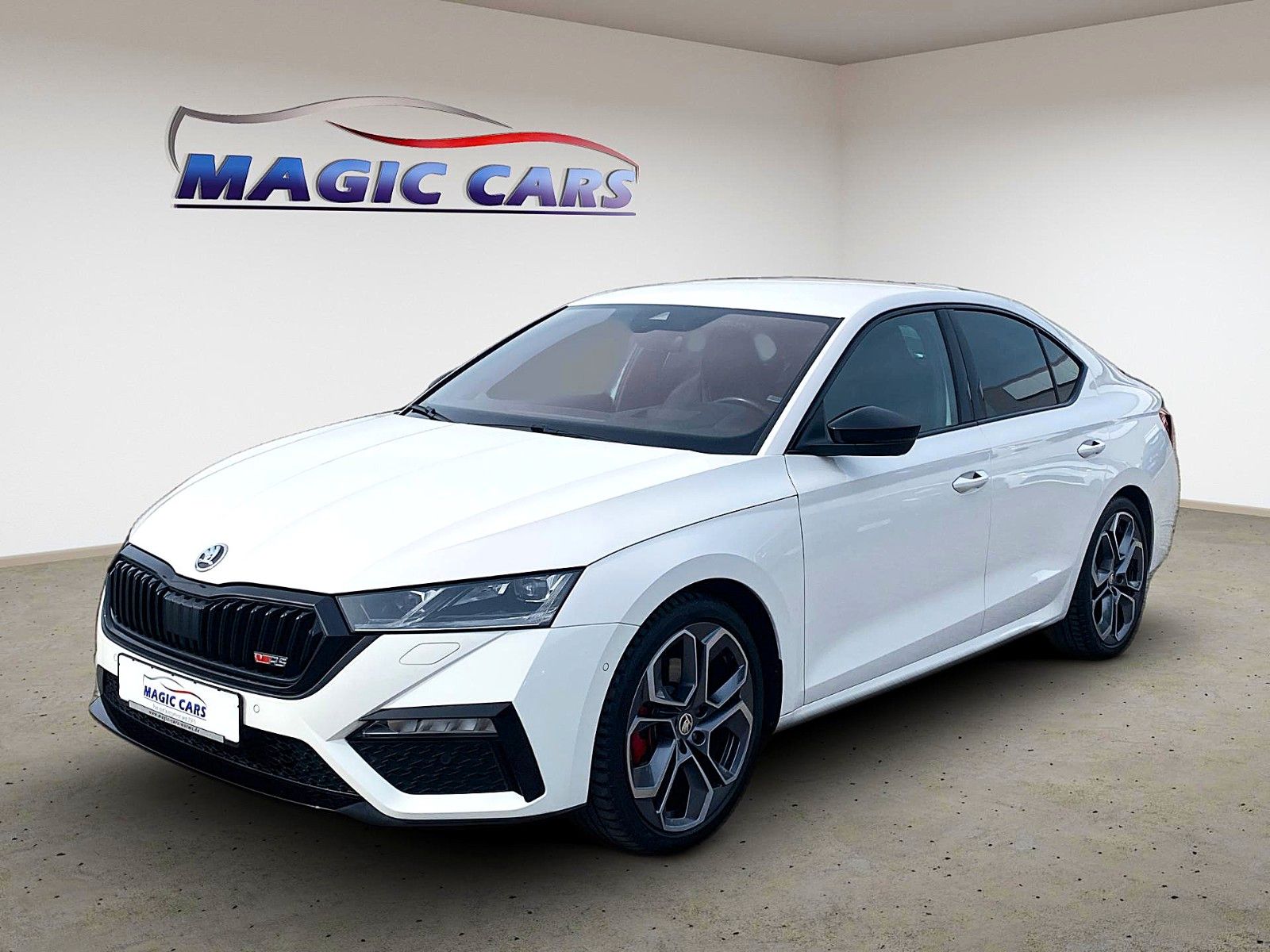 Fahrzeugabbildung SKODA Octavia 2.0 TDI DSG 4x4 RS *Mega-Ausstattung*