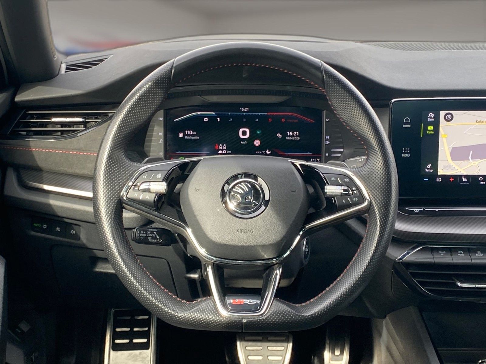 Fahrzeugabbildung SKODA Octavia 2.0 TDI DSG 4x4 RS *Mega-Ausstattung*