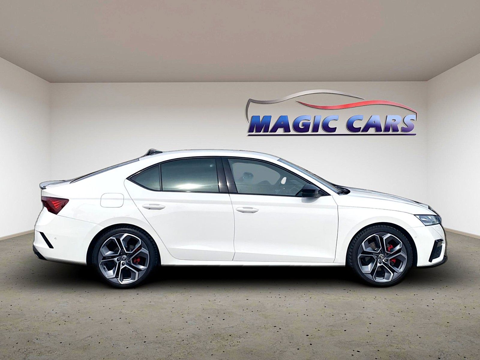 Fahrzeugabbildung SKODA Octavia 2.0 TDI DSG 4x4 RS *Mega-Ausstattung*