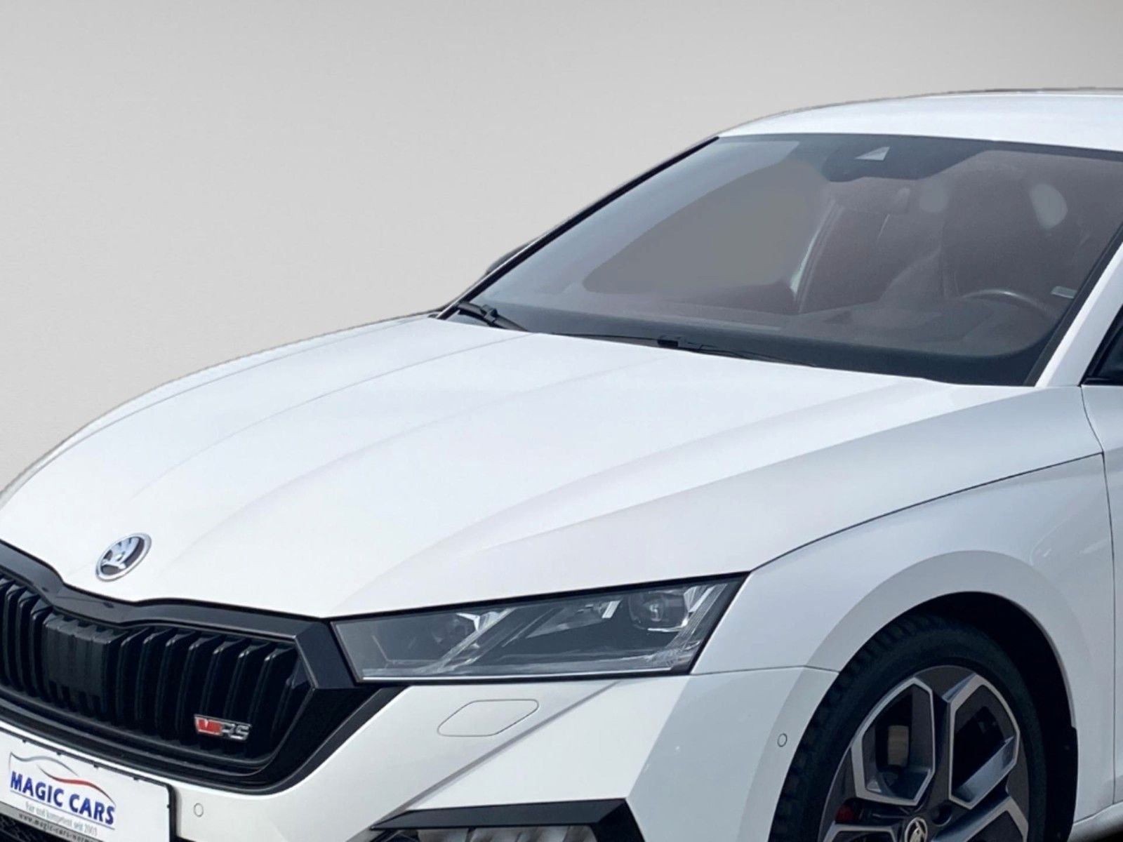 Fahrzeugabbildung SKODA Octavia 2.0 TDI DSG 4x4 RS *Mega-Ausstattung*