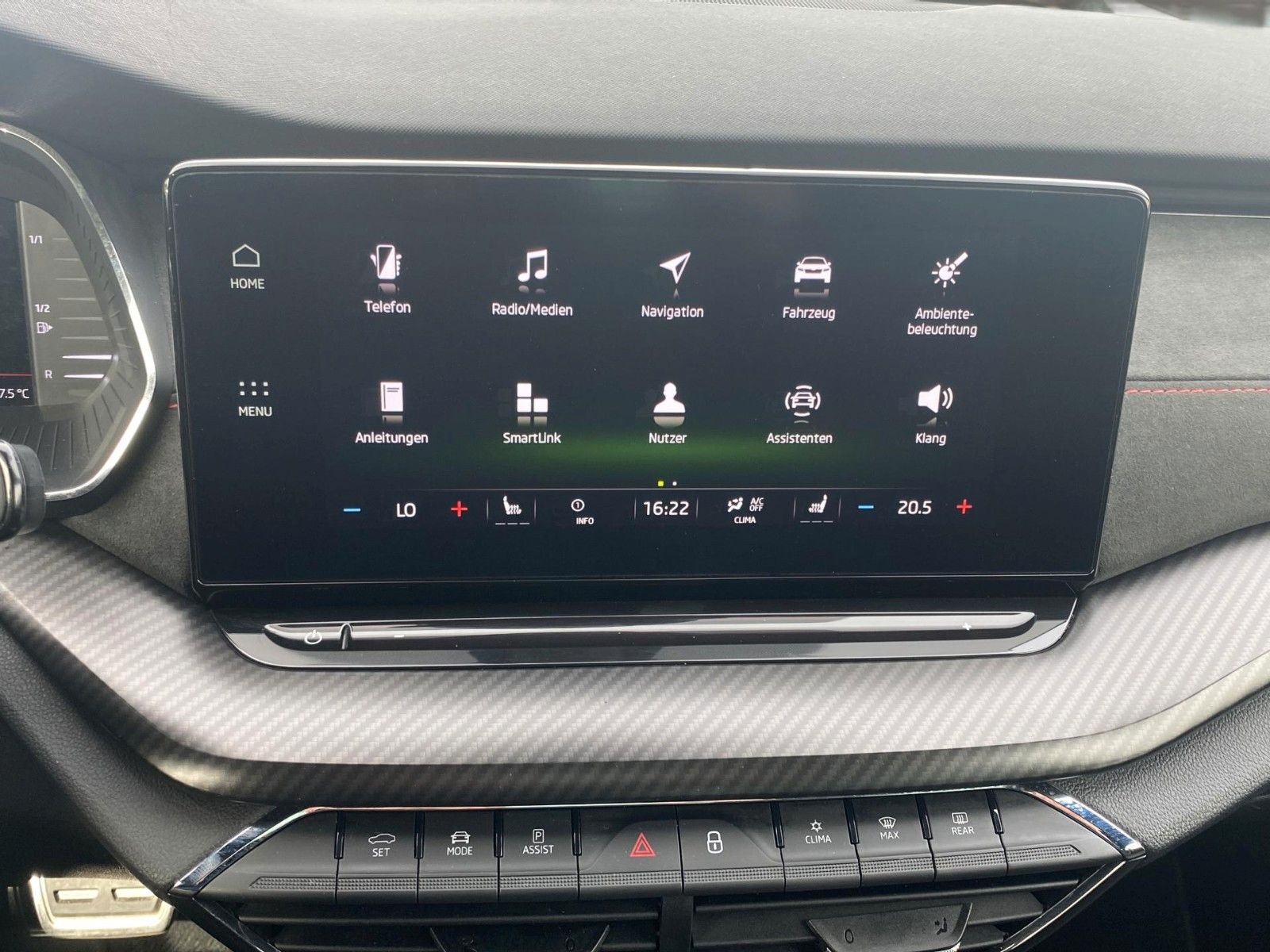 Fahrzeugabbildung SKODA Octavia 2.0 TDI DSG 4x4 RS *Mega-Ausstattung*