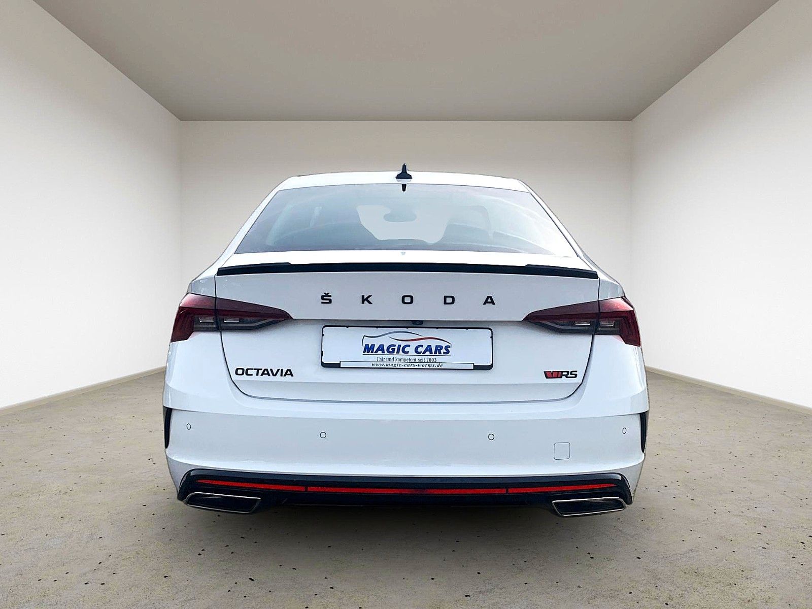 Fahrzeugabbildung SKODA Octavia 2.0 TDI DSG 4x4 RS *Mega-Ausstattung*