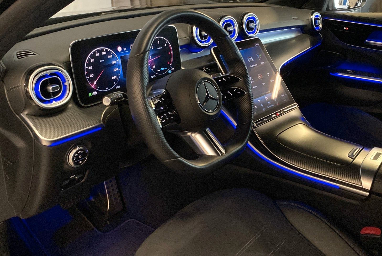 Fahrzeugabbildung Mercedes-Benz C 220 T d*9G Auto.* AMG Line* 59000 Km*MBUX*LED*