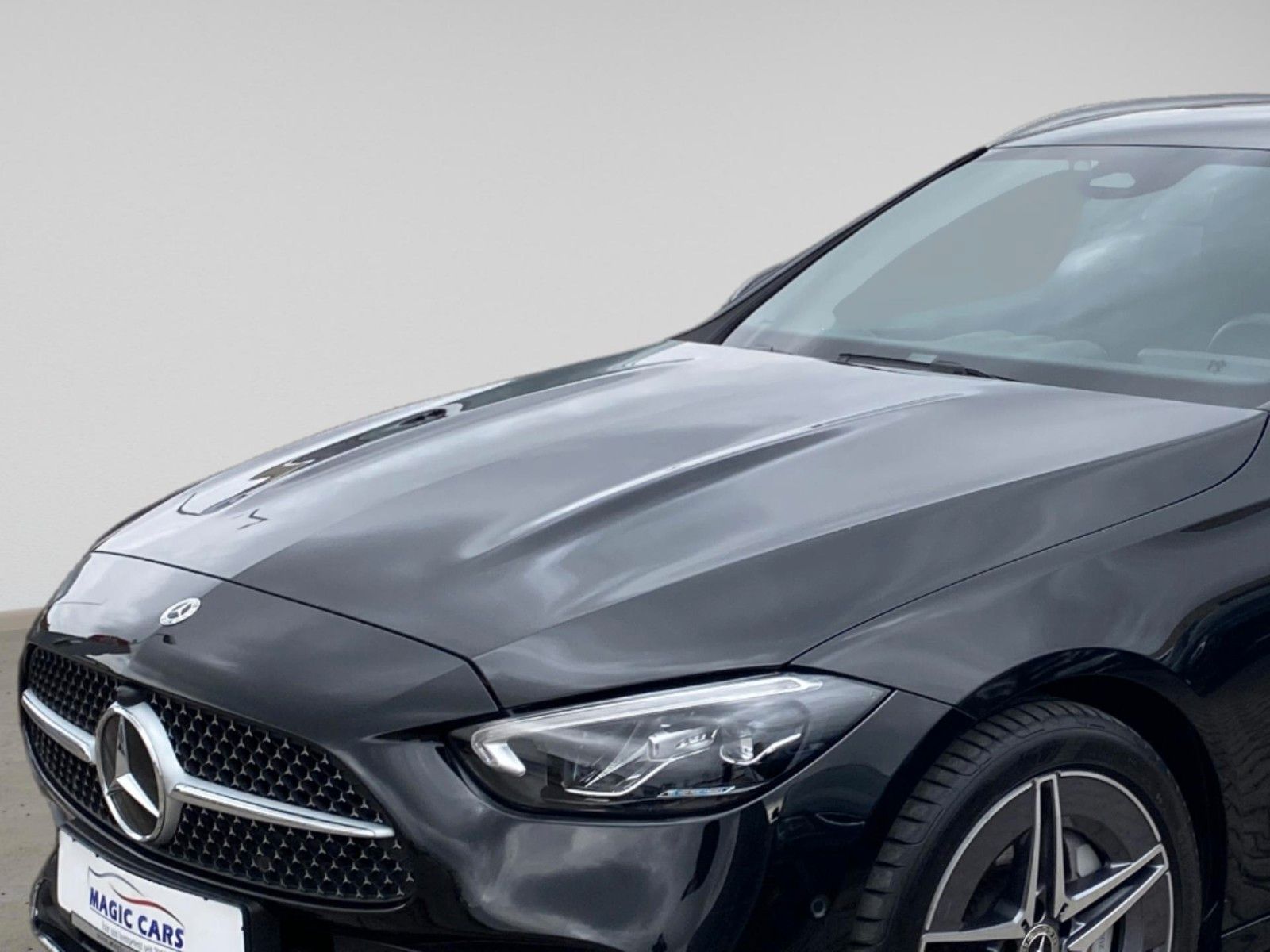 Fahrzeugabbildung Mercedes-Benz C 220 T d*9G Auto.* AMG Line* 59000 Km*MBUX*LED*