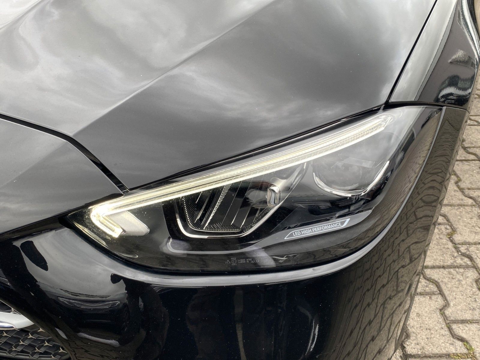 Fahrzeugabbildung Mercedes-Benz C 220 T d*9G Auto.* AMG Line* 59000 Km*MBUX*LED*