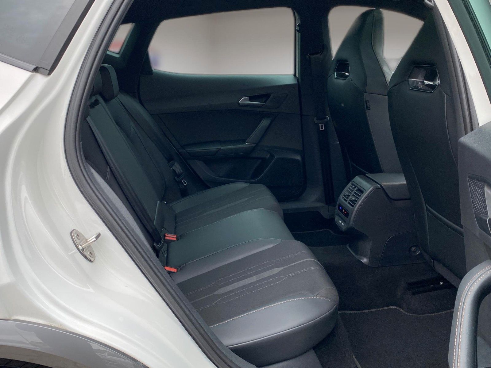 Fahrzeugabbildung CUPRA Formentor VZ 2.0TSI 4Drive DSG*Mega-Ausstattung*