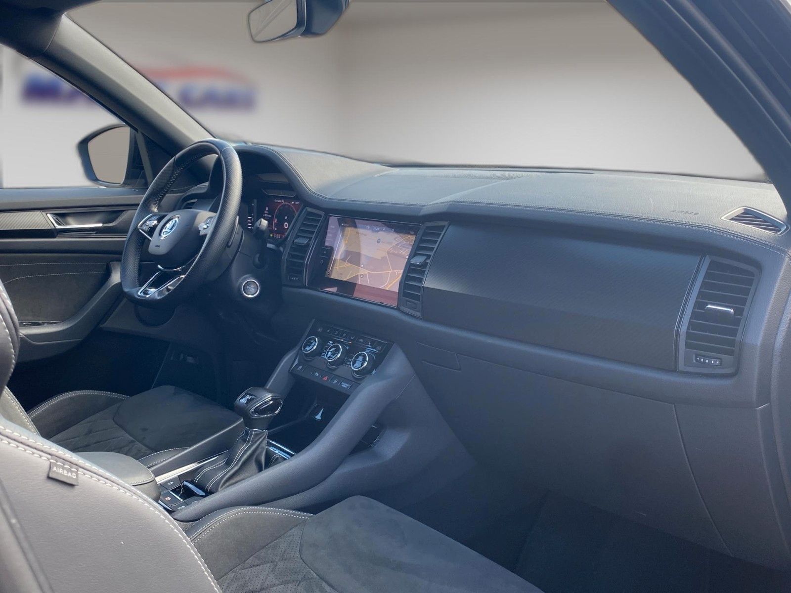 Fahrzeugabbildung SKODA Kodiaq 2.0 TSI 4x4 Sportline *Matrix*Pano*AHK*