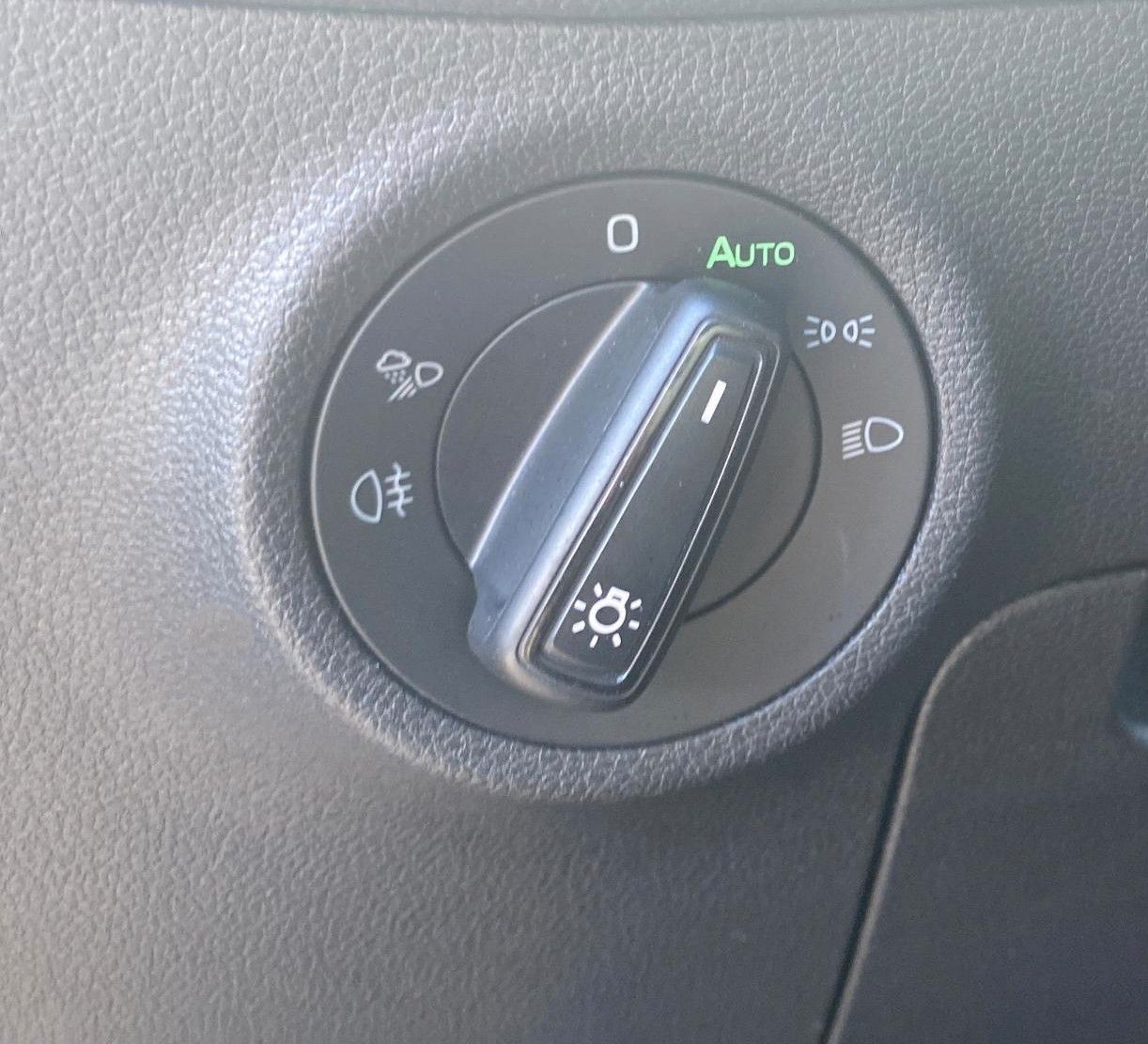 Fahrzeugabbildung SKODA Kodiaq 2.0 TSI 4x4 Sportline *Matrix*Pano*AHK*