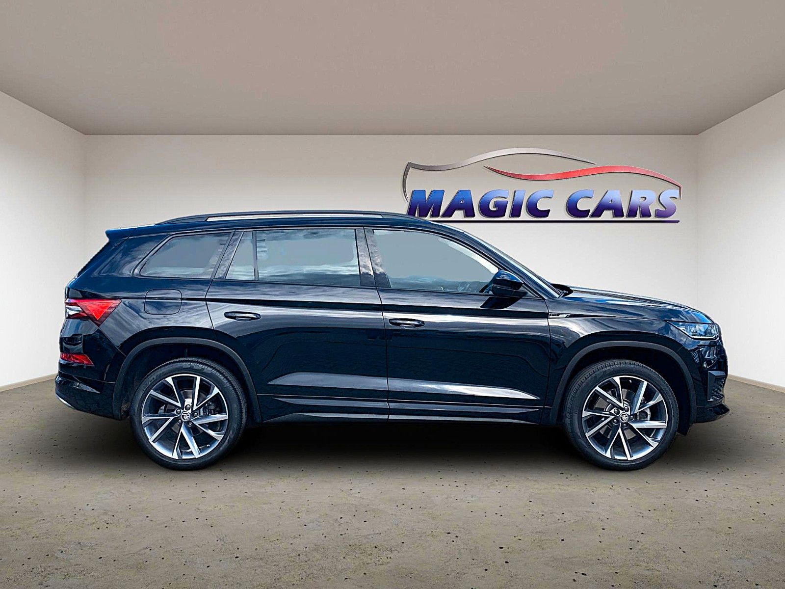 Fahrzeugabbildung SKODA Kodiaq 2.0 TSI 4x4 Sportline *Matrix*Pano*AHK*