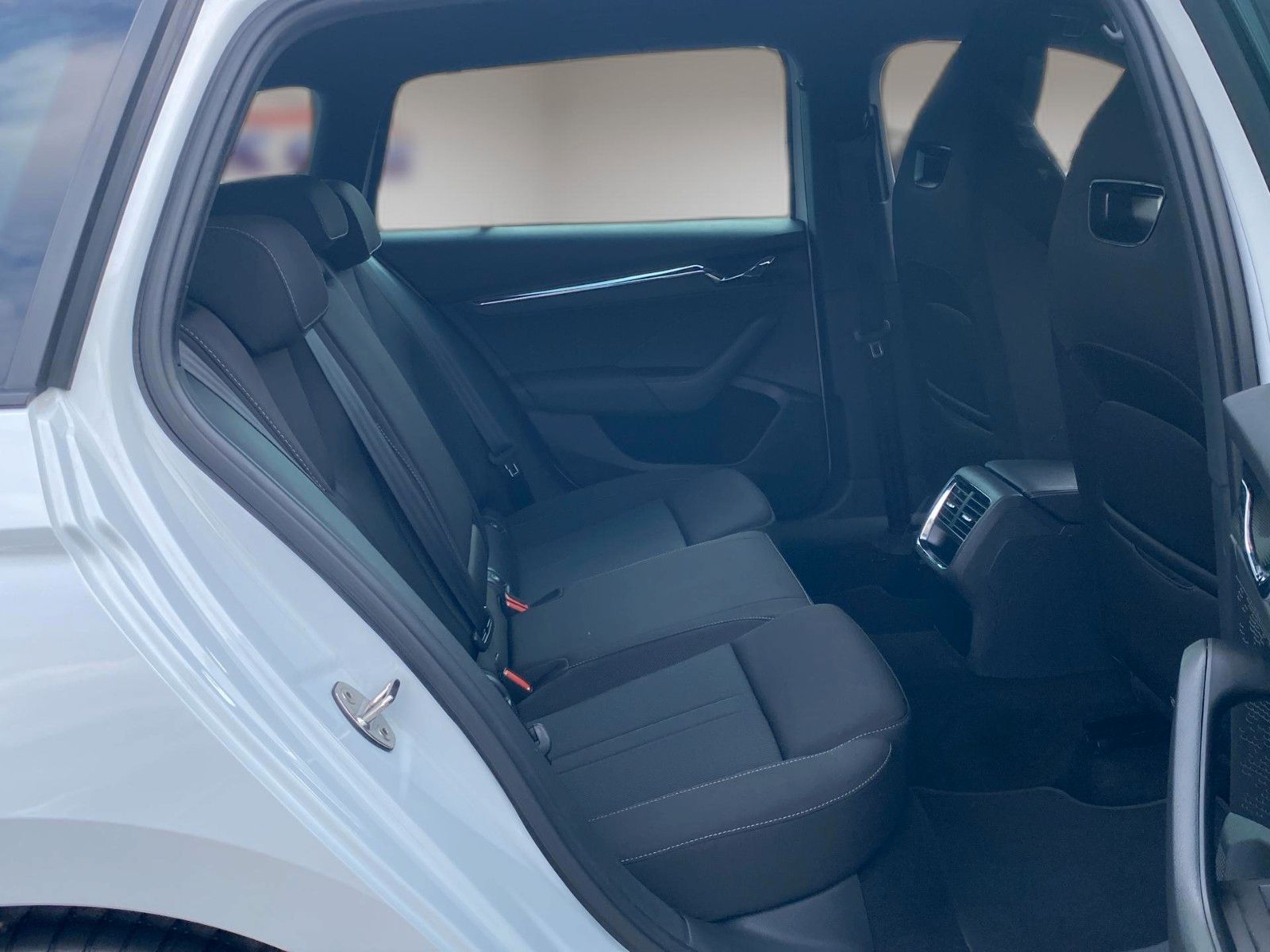 Fahrzeugabbildung SKODA Octavia Combi 2.0 TDI Sportline *Memory*CANTON*