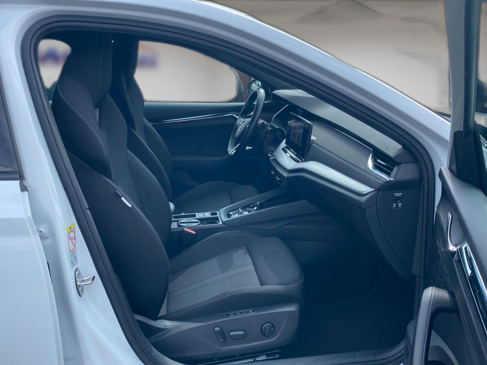 Fahrzeugabbildung SKODA Octavia Combi 2.0 TDI Sportline *Memory*CANTON*