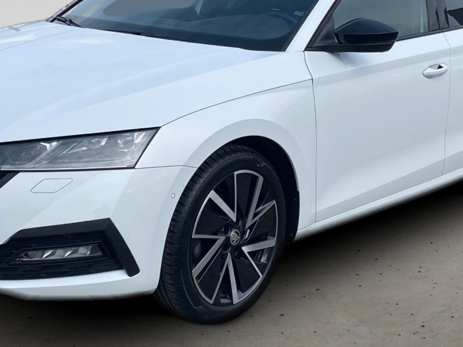 Fahrzeugabbildung SKODA Octavia Combi 2.0 TDI Sportline *Memory*CANTON*