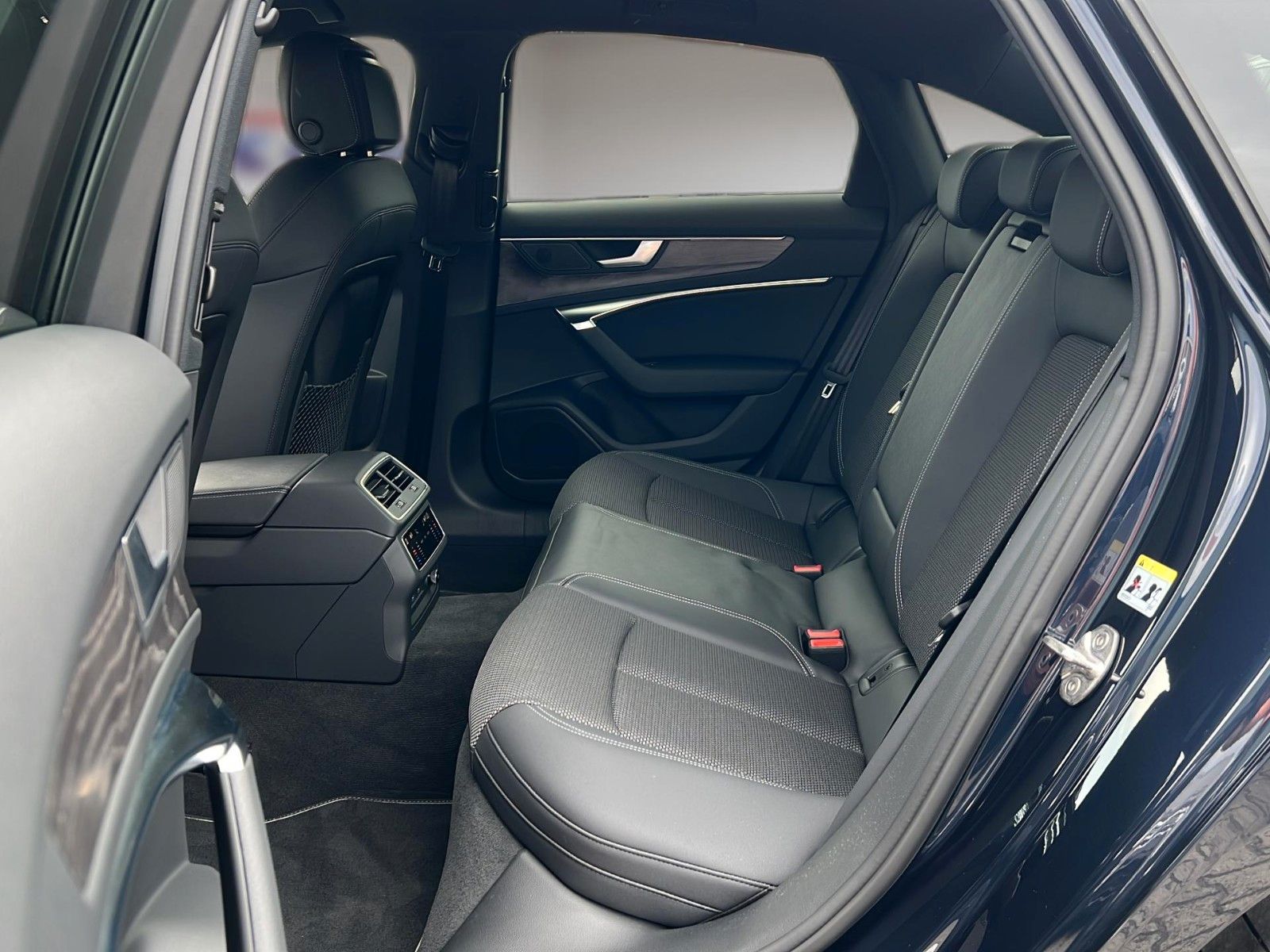 Fahrzeugabbildung Audi A6 35 TDI Lim. S tronic S line *Matrix*Virtual*
