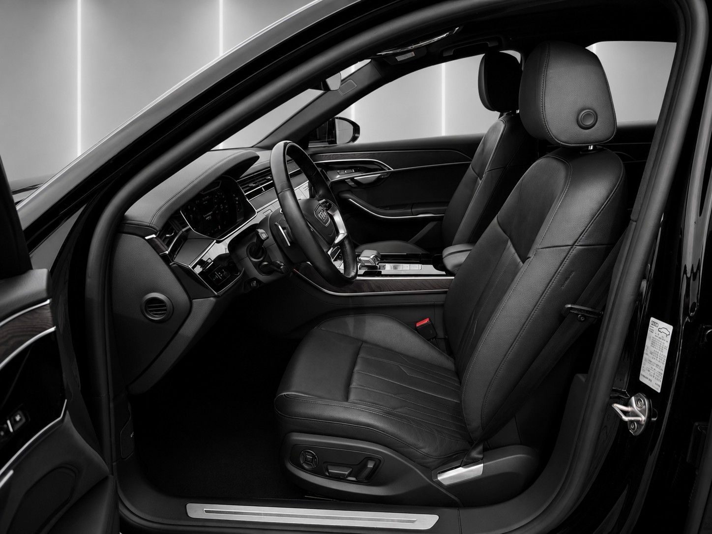 Fahrzeugabbildung Audi A8 50 TDI quattro*Pano*Luft*Softclose*B&O*360