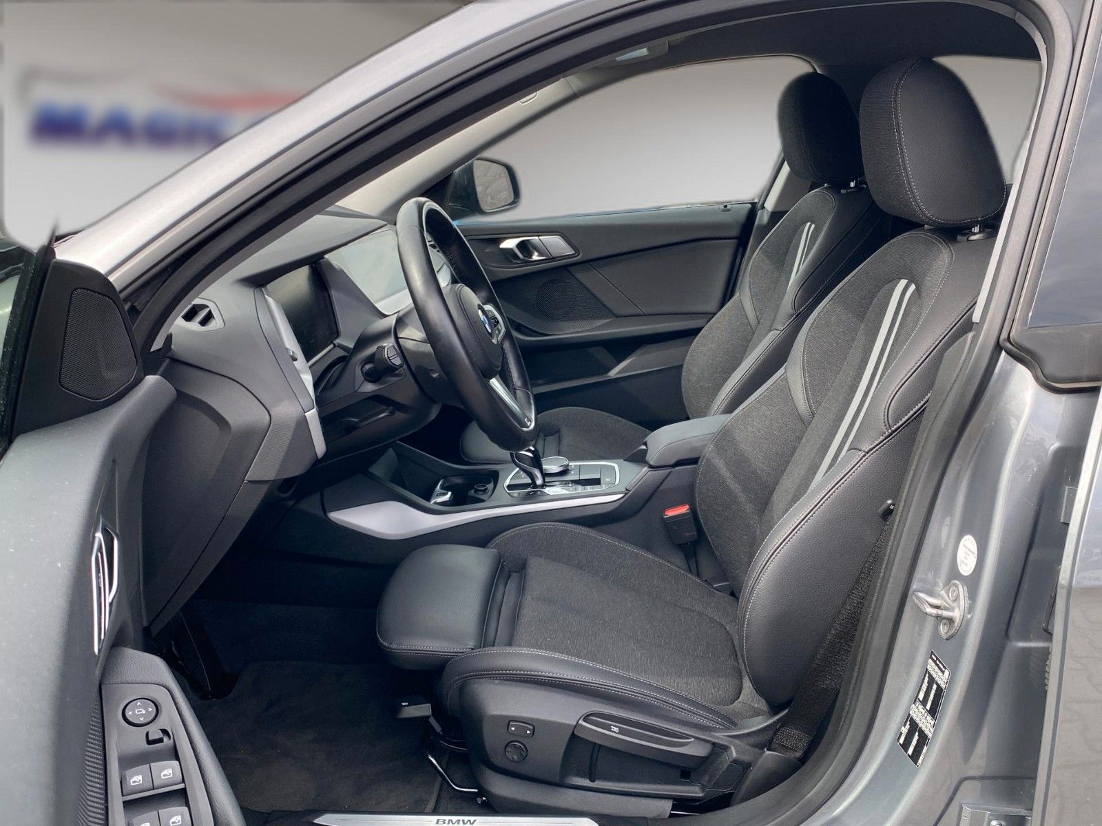 Fahrzeugabbildung BMW 216d Gran Coupe Aut. Advantage*LED*Ambiente*DAB*