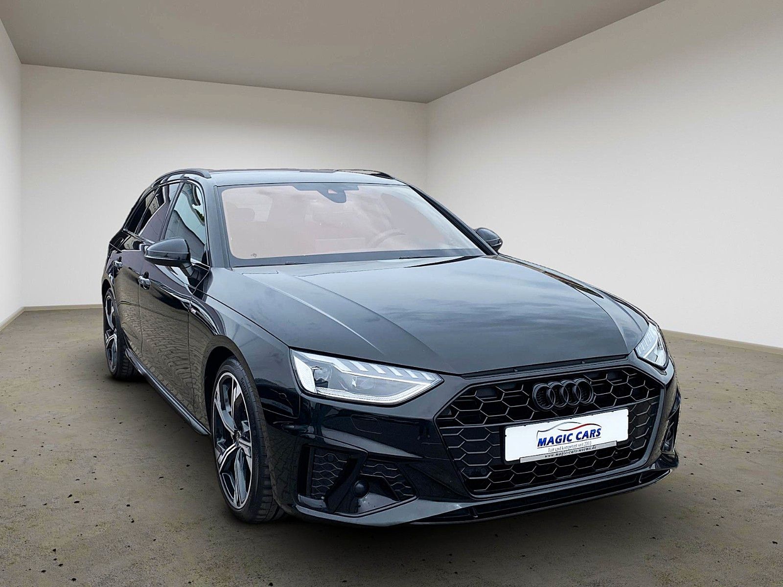 Fahrzeugabbildung Audi A4 Avant 40 TDI S line*Black Edition*Matrix*AHK*