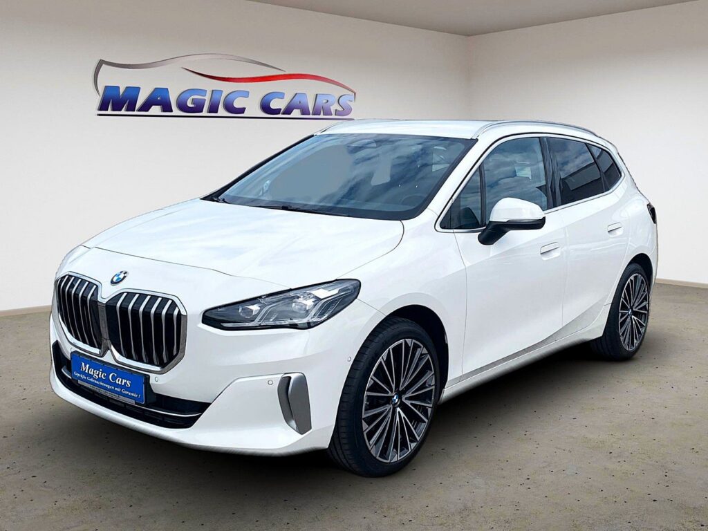 BMW 218d Active Tourer Luxury Line *LED*AHK*LIVE*