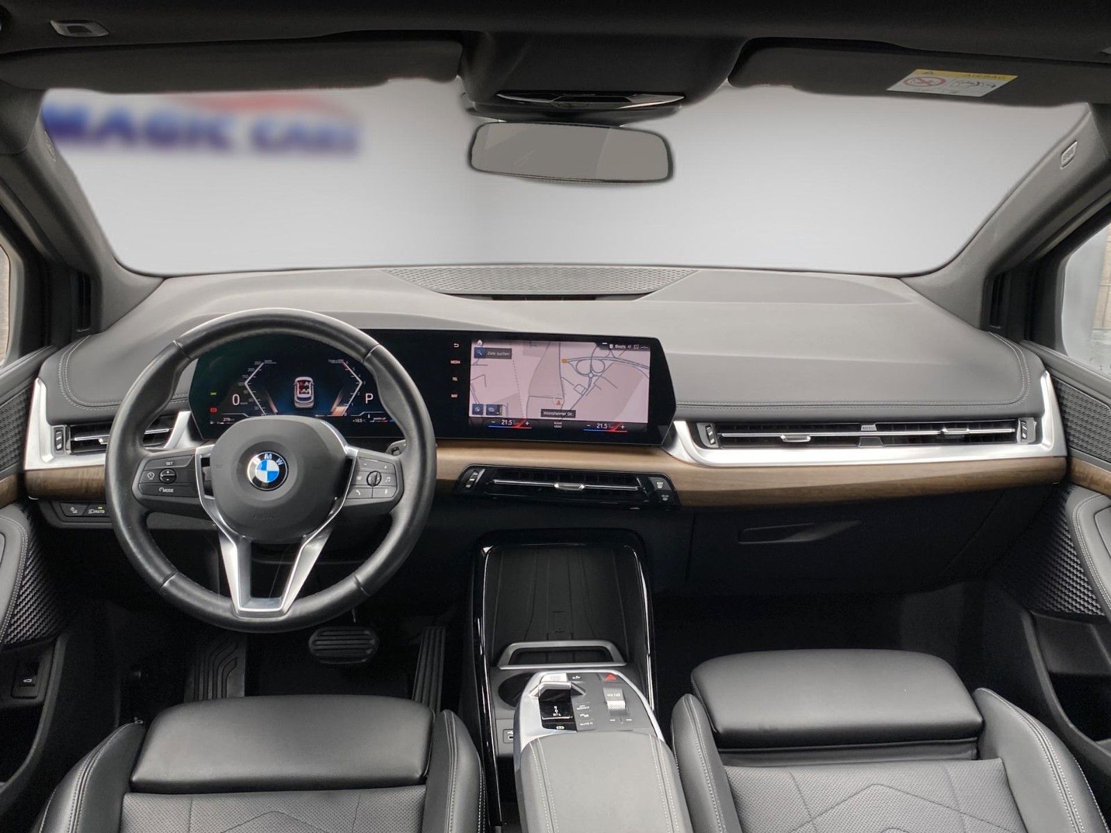 Fahrzeugabbildung BMW 218d Active Tourer Luxury Line *LED*AHK*LIVE*