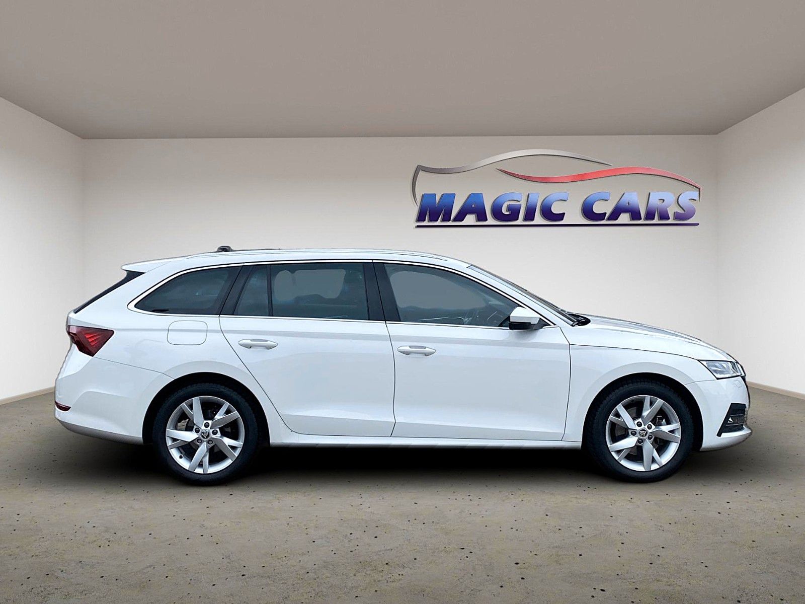 Fahrzeugabbildung SKODA Octavia Combi Selection Plus *Mega-Ausstattung*