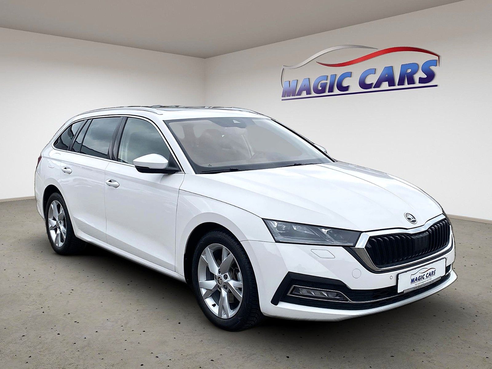 Fahrzeugabbildung SKODA Octavia Combi Selection Plus *Mega-Ausstattung*