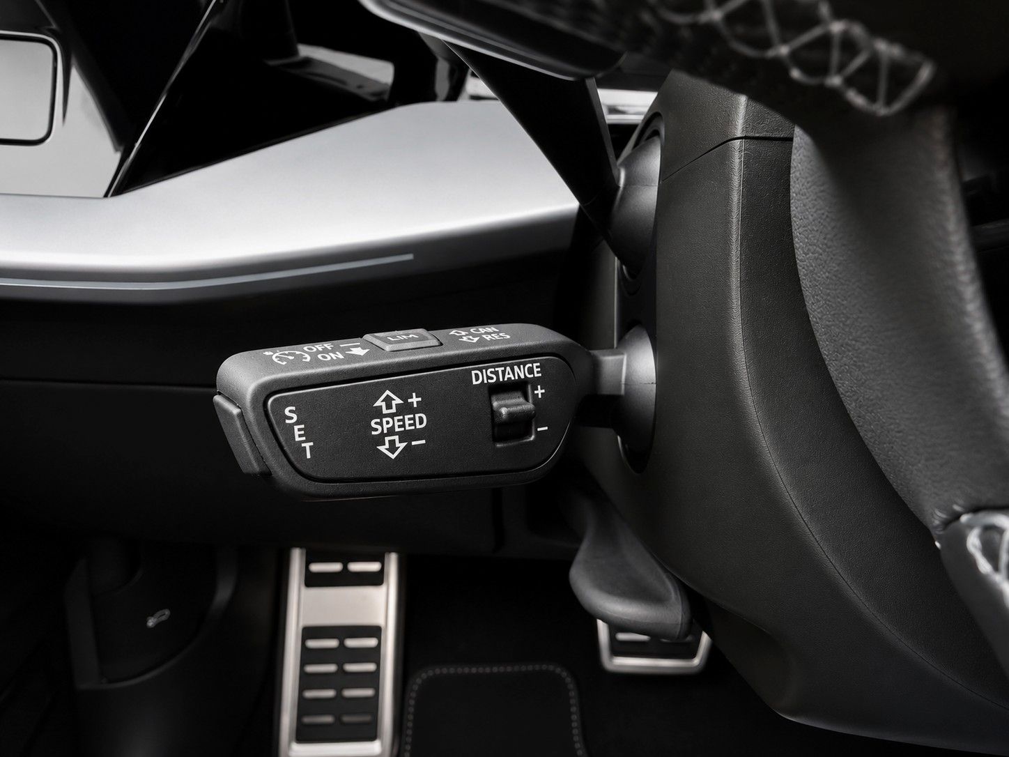Fahrzeugabbildung Audi A3 TFSIe Sportback S line *Pano*LED*Raute*SONOS*
