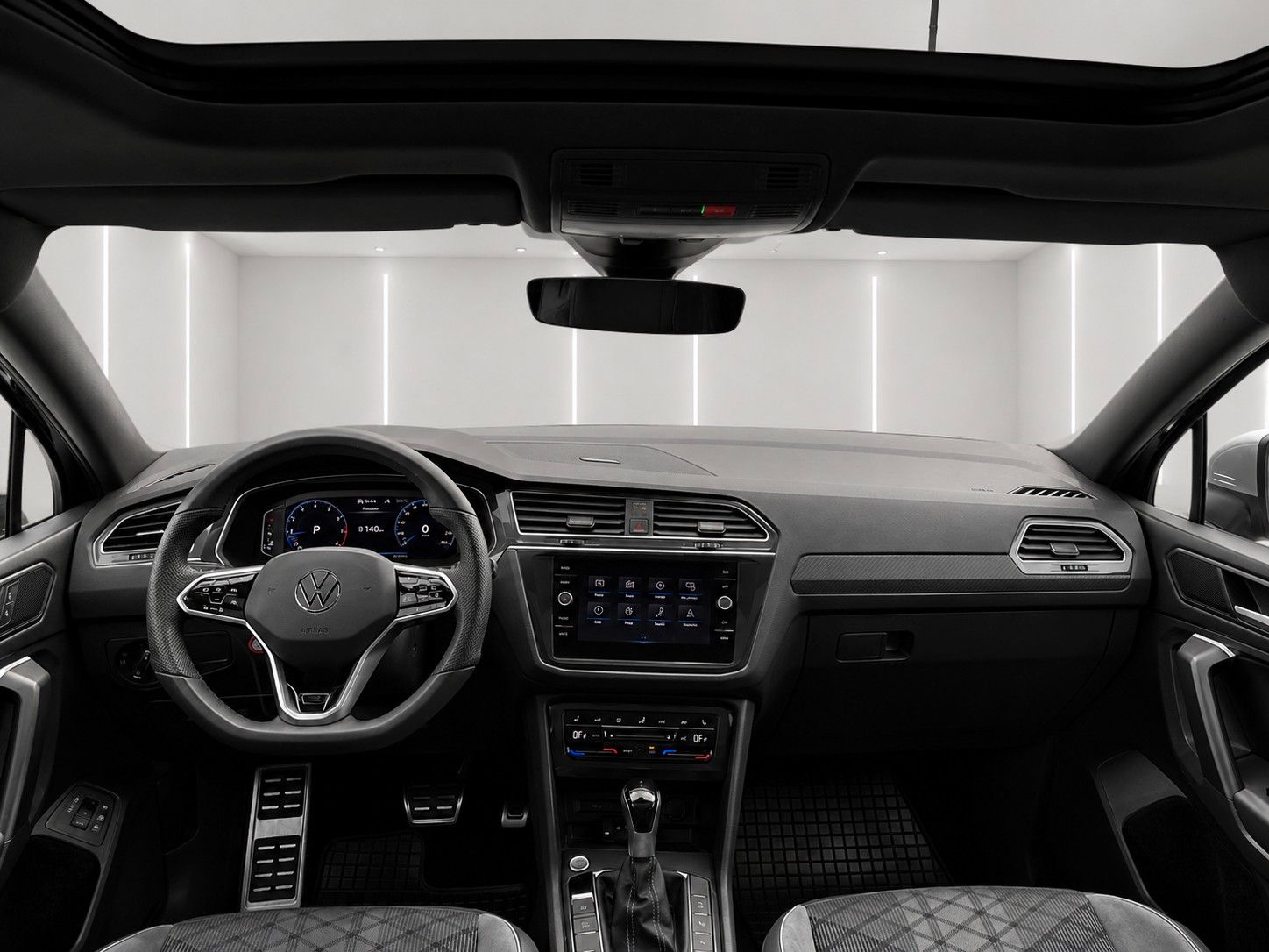 Fahrzeugabbildung Volkswagen Tiguan Allspace 2.0 TSI 4MDSG R-Line *Pano*AHK*