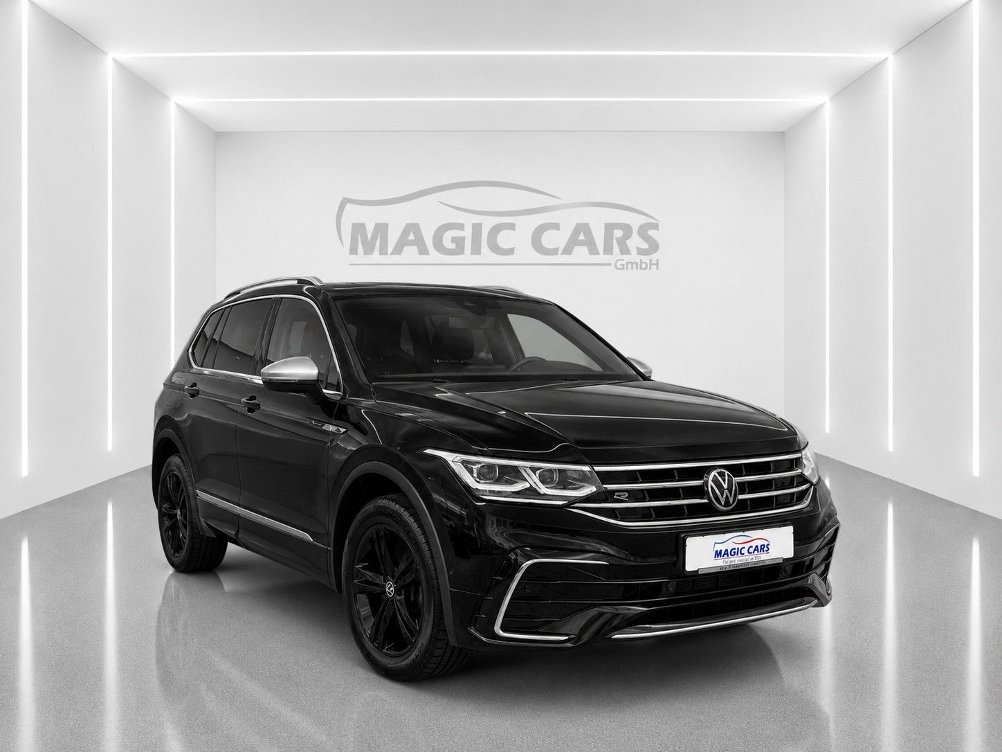 Fahrzeugabbildung Volkswagen Tiguan Allspace 2.0 TSI 4MDSG R-Line *Pano*AHK*