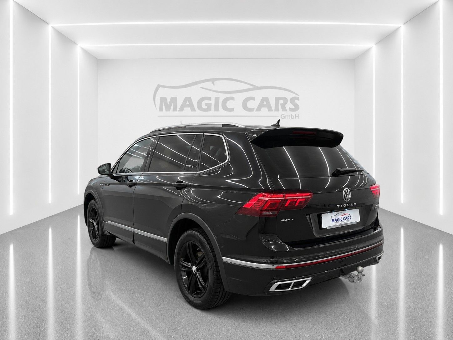Fahrzeugabbildung Volkswagen Tiguan Allspace 2.0 TSI 4MDSG R-Line *Pano*AHK*