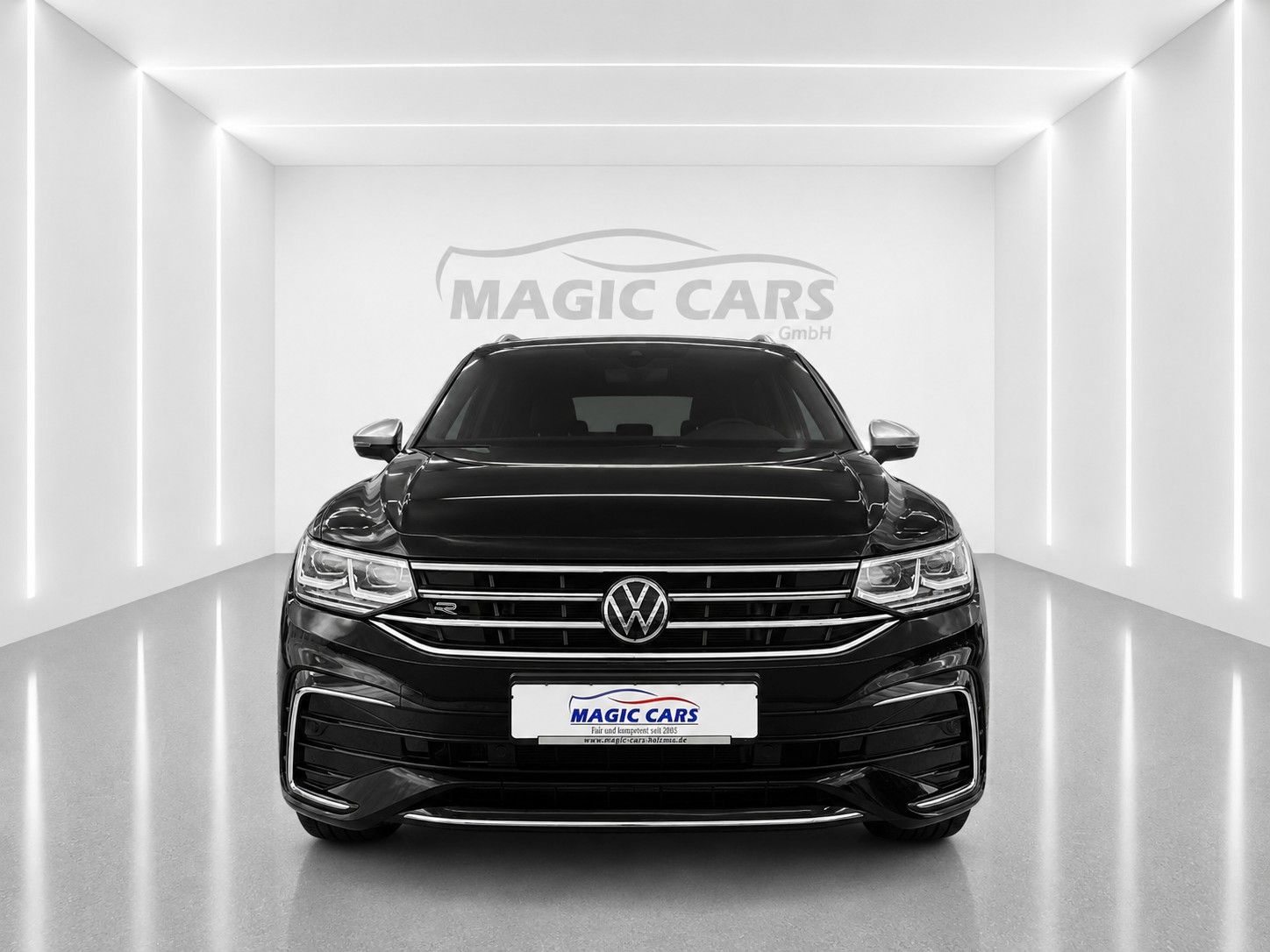 Fahrzeugabbildung Volkswagen Tiguan Allspace 2.0 TSI 4MDSG R-Line *Pano*AHK*