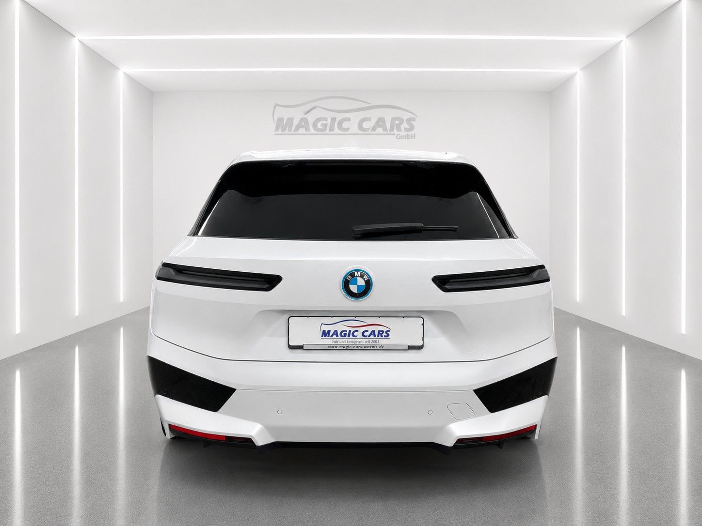 Fahrzeugabbildung BMW iX xDrive40 Sport *el.Sitze*Massage*Head-Up*360°