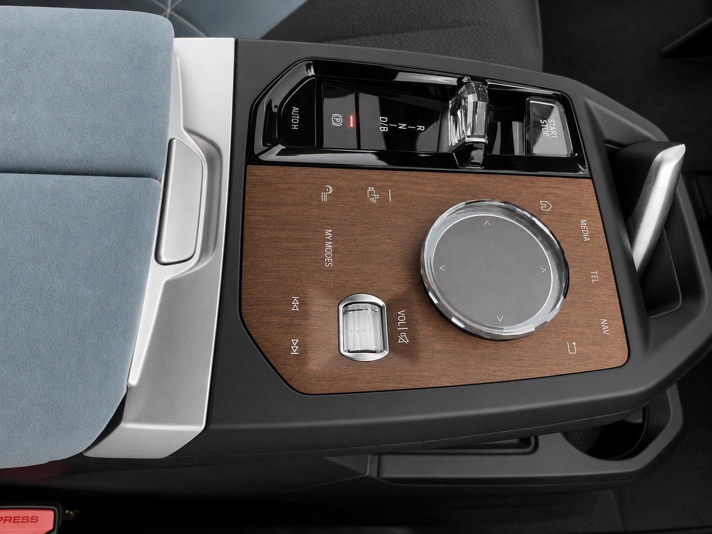 Fahrzeugabbildung BMW iX xDrive40 Sport *el.Sitze*Massage*Head-Up*360°