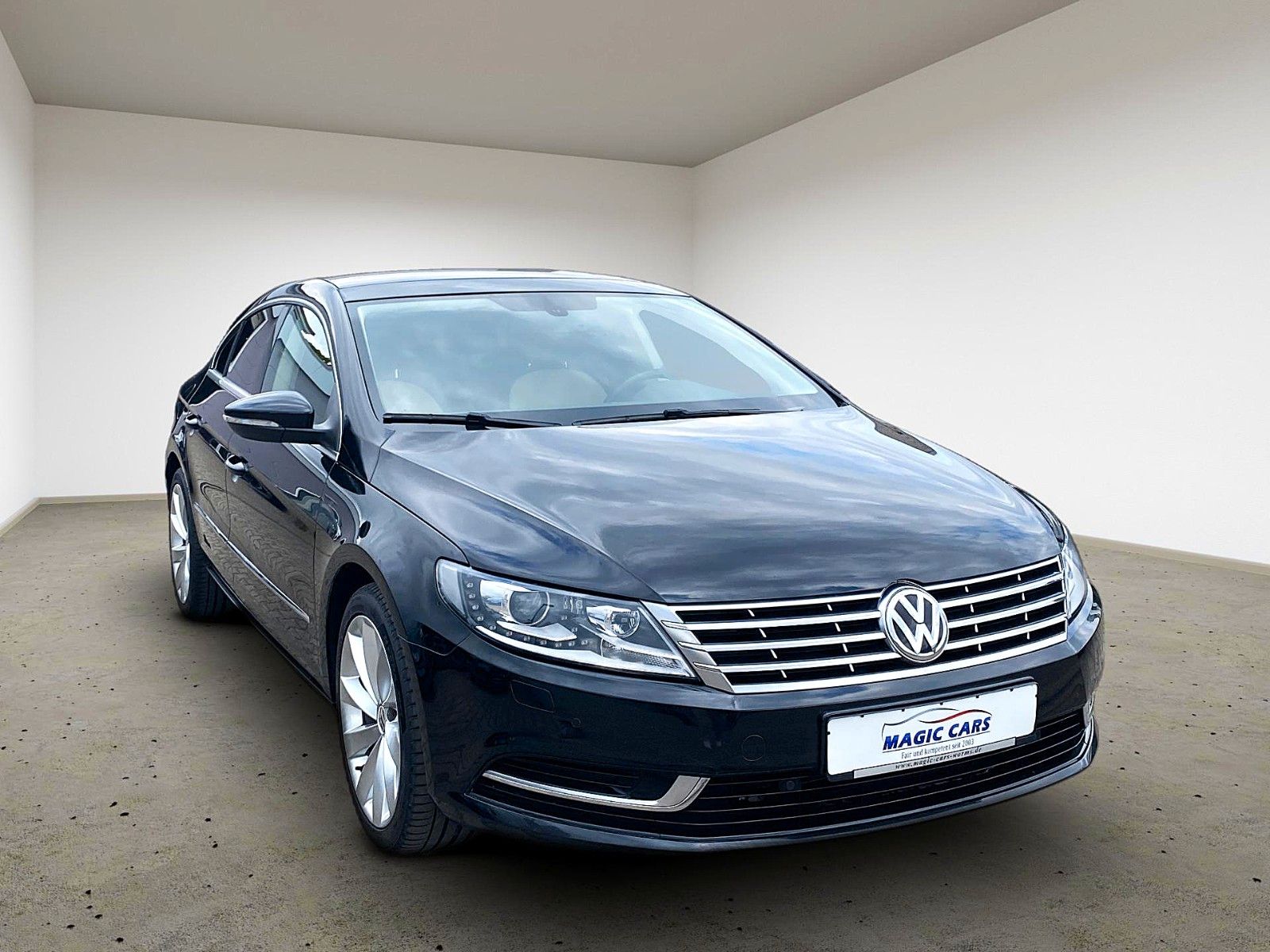 Fahrzeugabbildung Volkswagen Passat CC 2.0 TDI DSG *Xenon*Navigation*Kamera*
