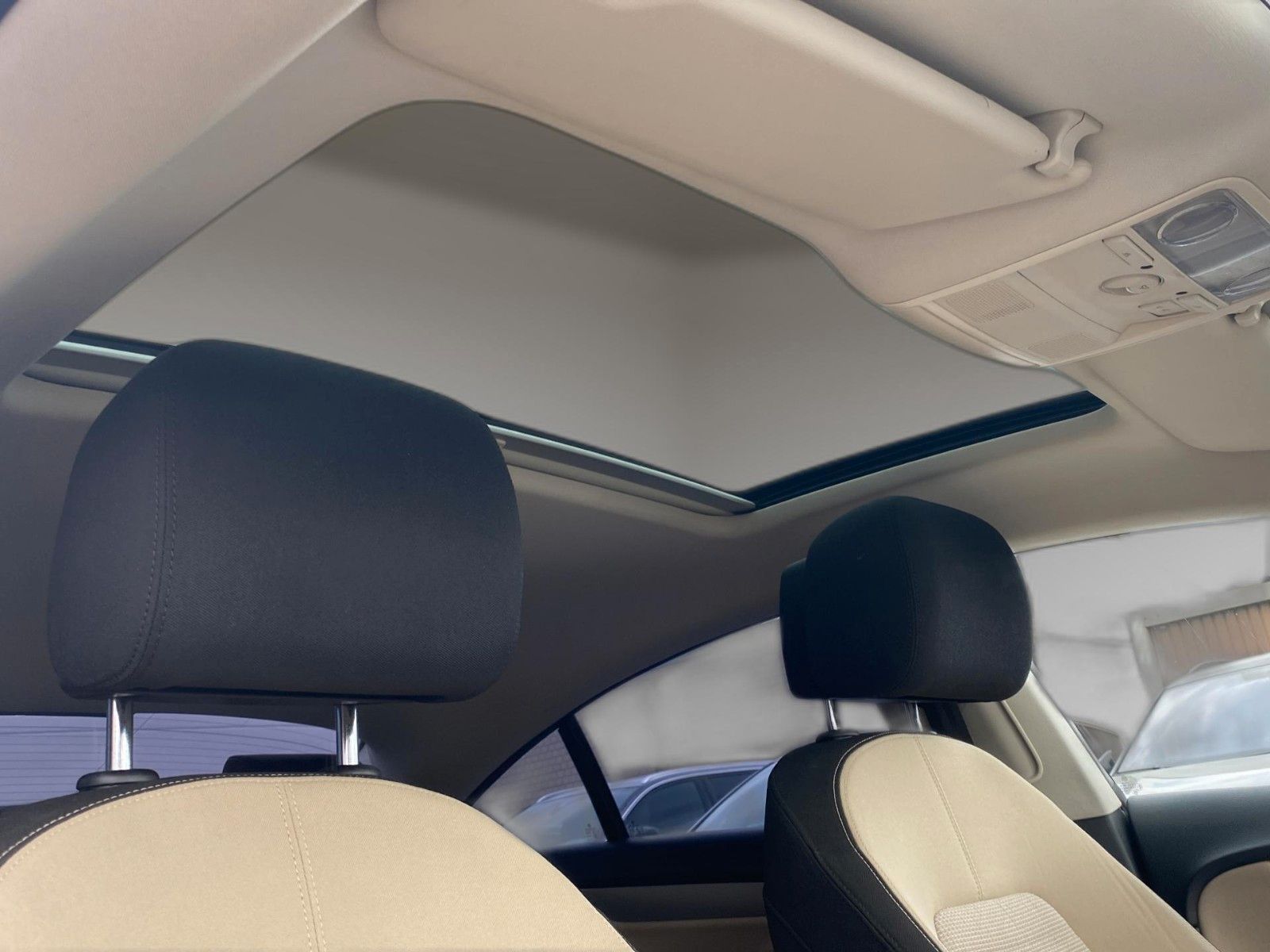 Fahrzeugabbildung Volkswagen Passat CC 2.0 TDI DSG *Xenon*Navigation*Kamera*