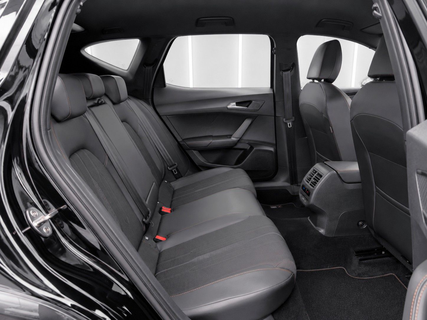 Fahrzeugabbildung CUPRA Formentor 1.5 TSI DSG *Kamera*Virtual*28.000KM*