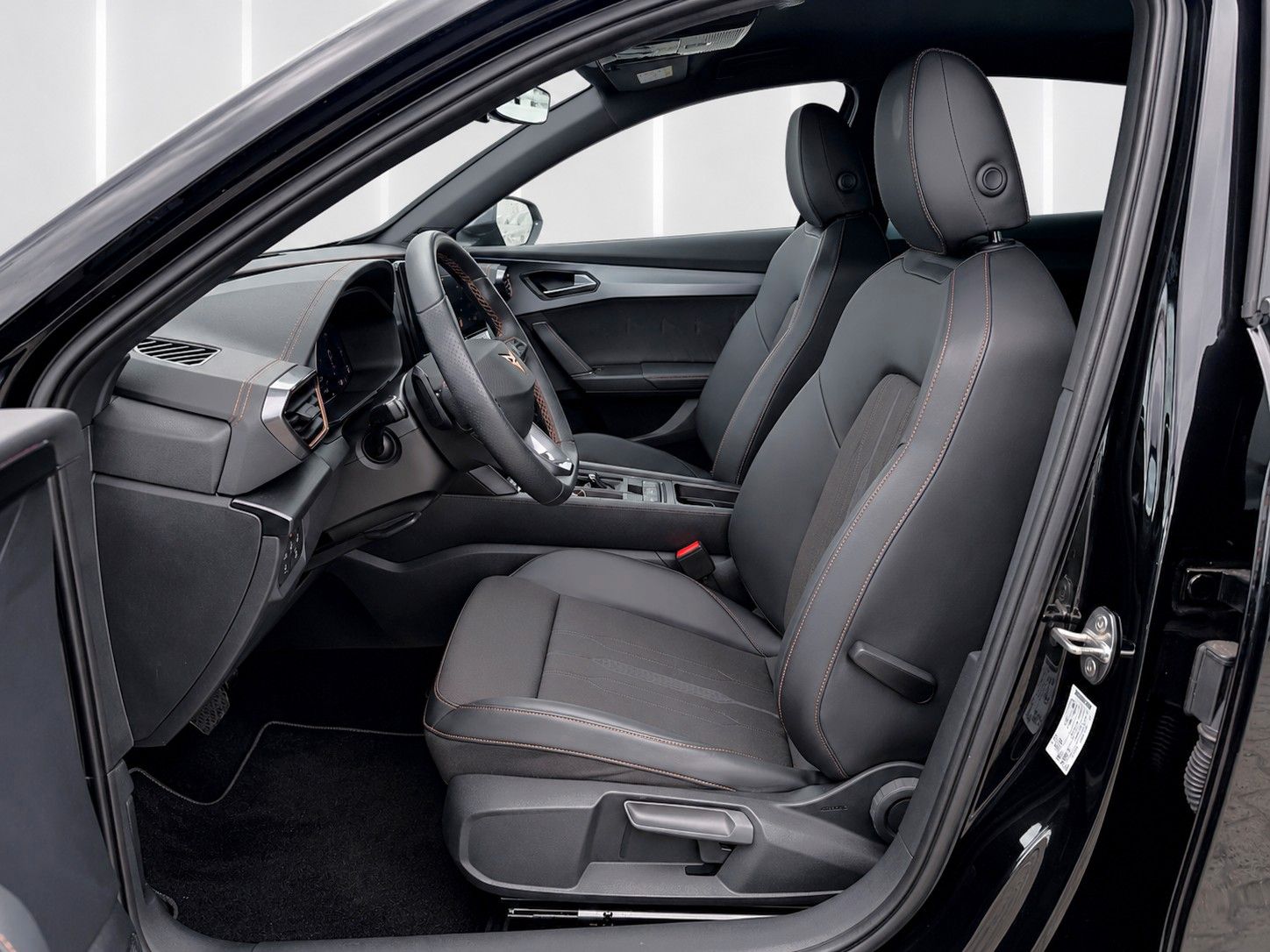 Fahrzeugabbildung CUPRA Formentor 1.5 TSI DSG *Kamera*Virtual*28.000KM*