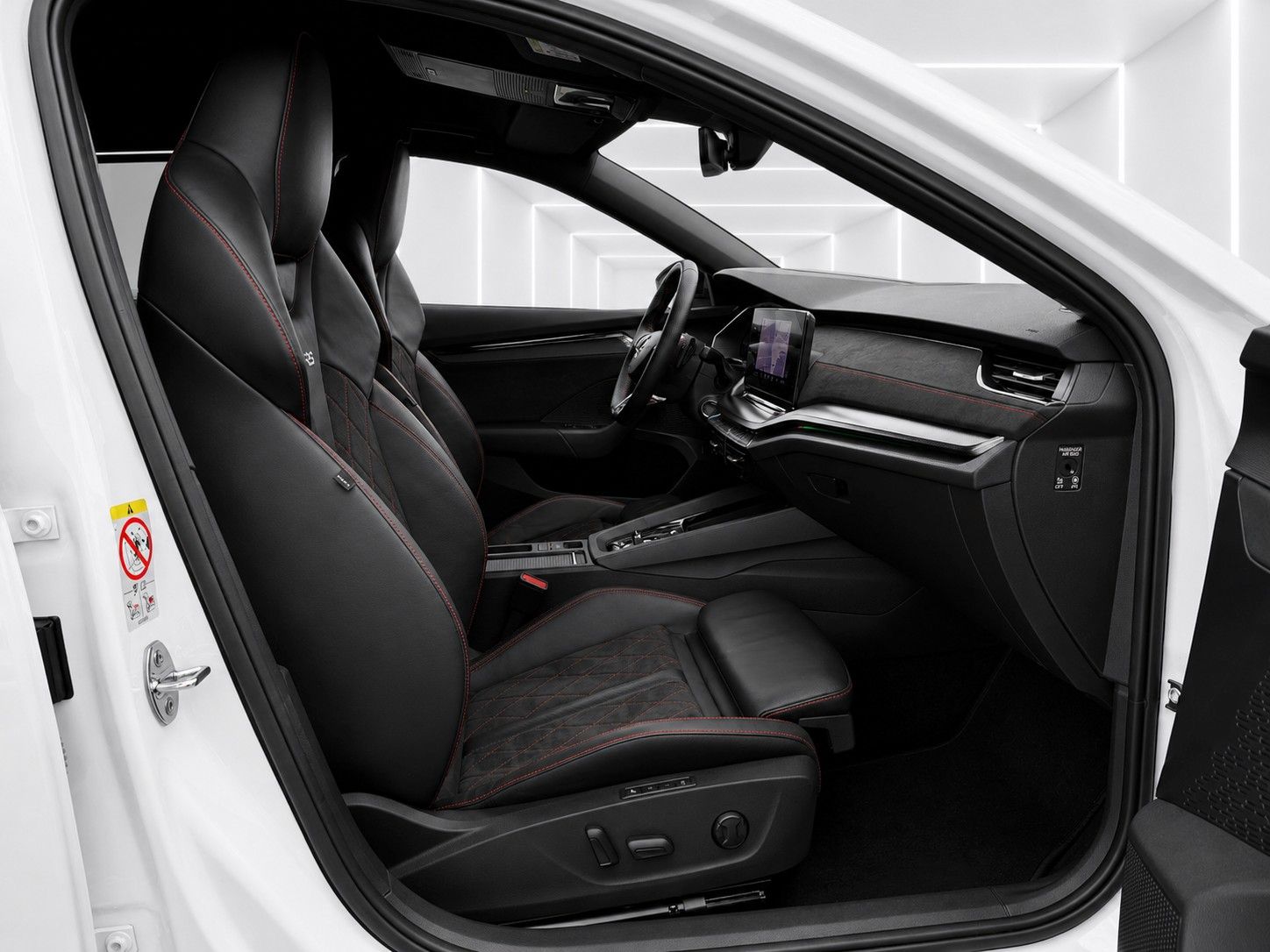 Fahrzeugabbildung SKODA Octavia Combi 2.0 TDI DSG RS*Matrix*Massage*AHK*