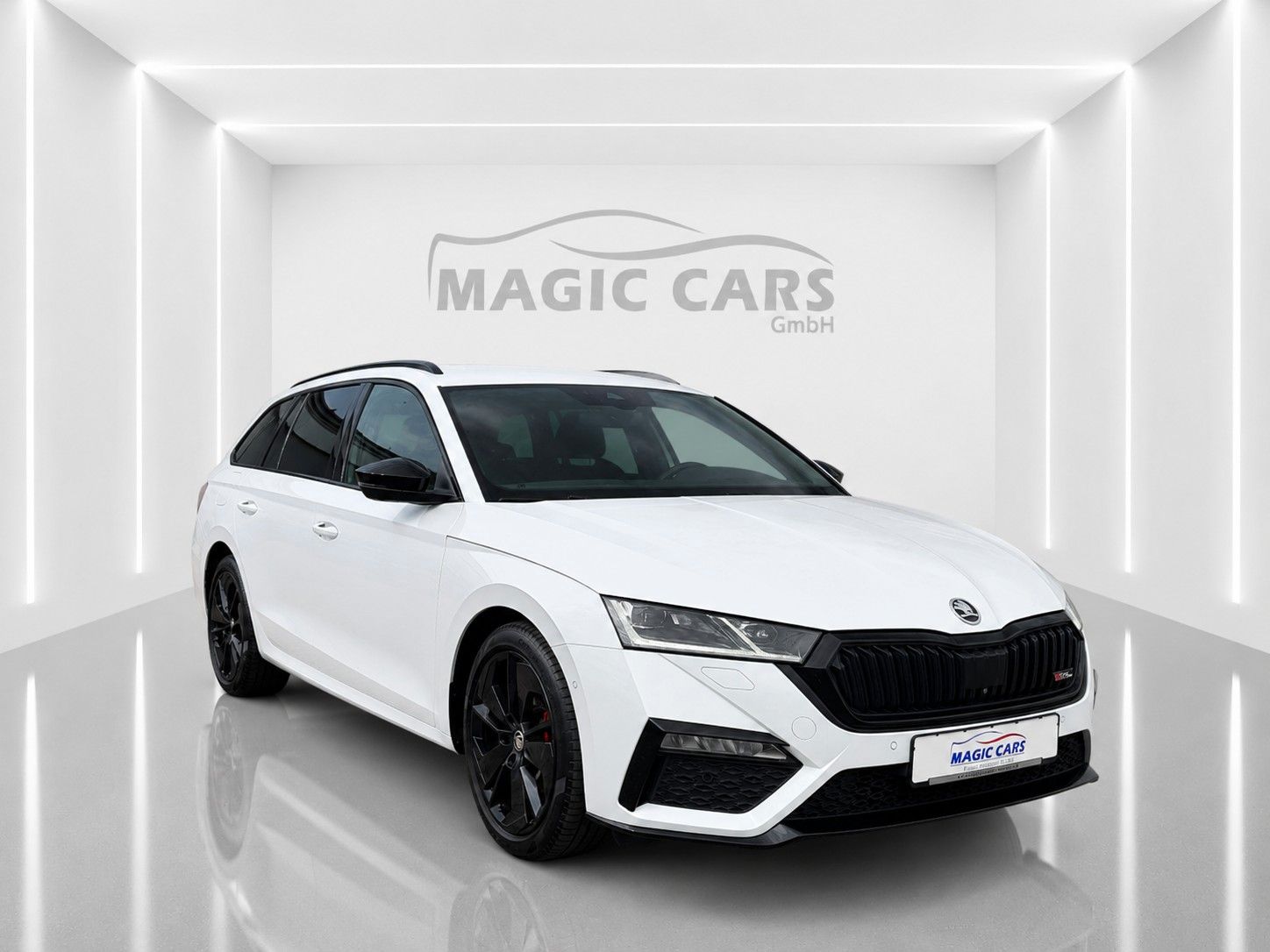 Fahrzeugabbildung SKODA Octavia Combi 2.0 TDI DSG RS*Matrix*Massage*AHK*